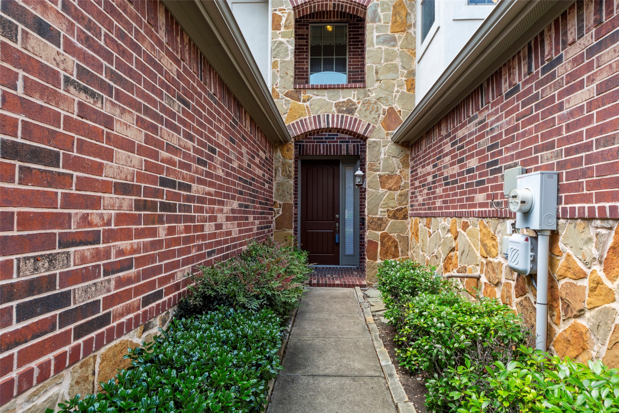4829 Bayview Drive
