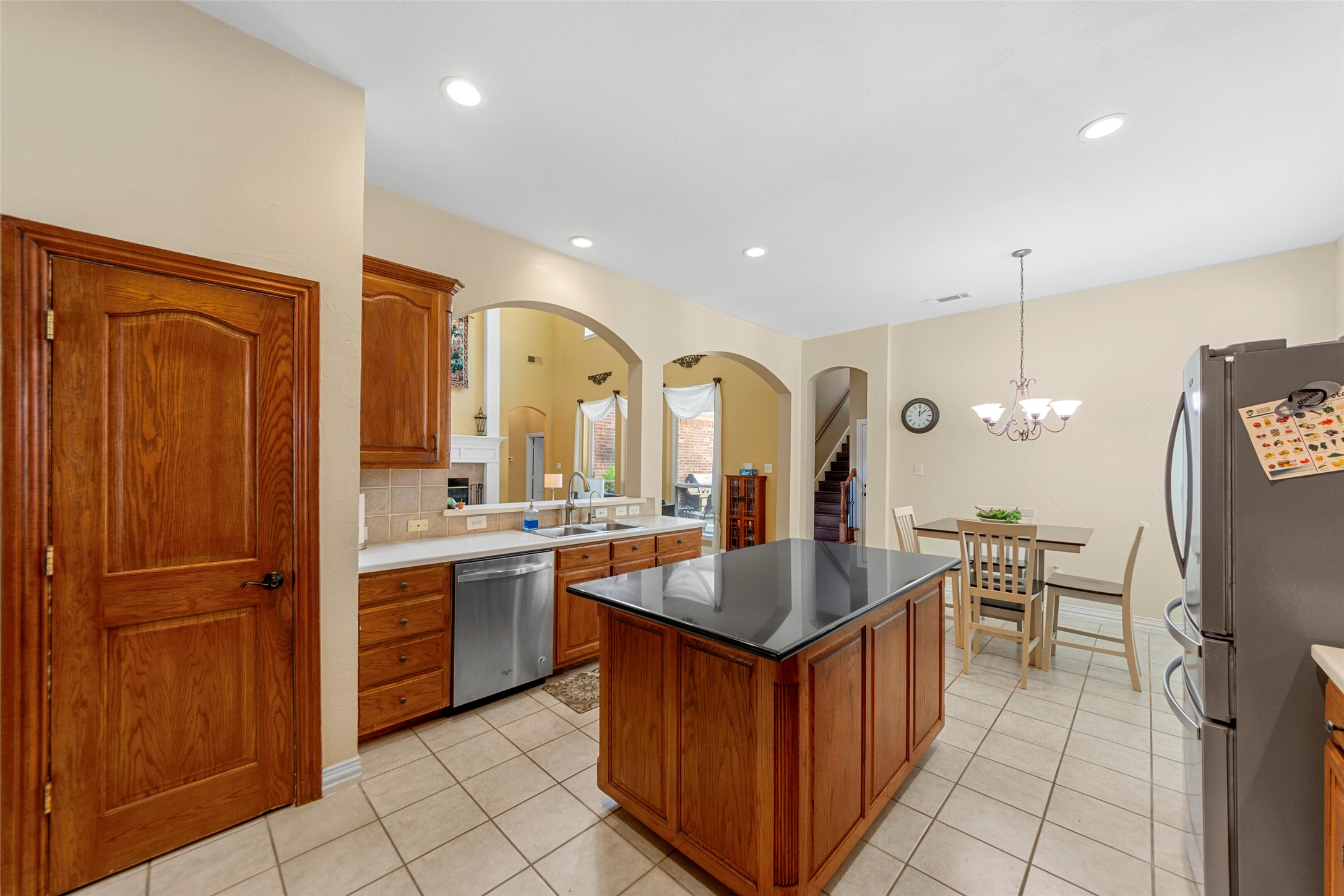 1812 E Branch Hollow Drive