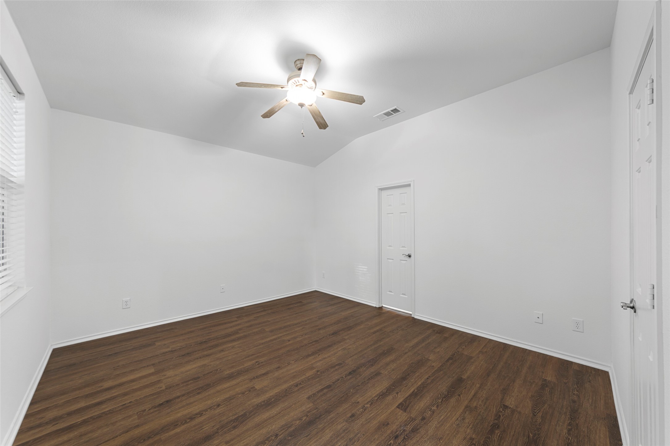 1210 Iron Horse Street