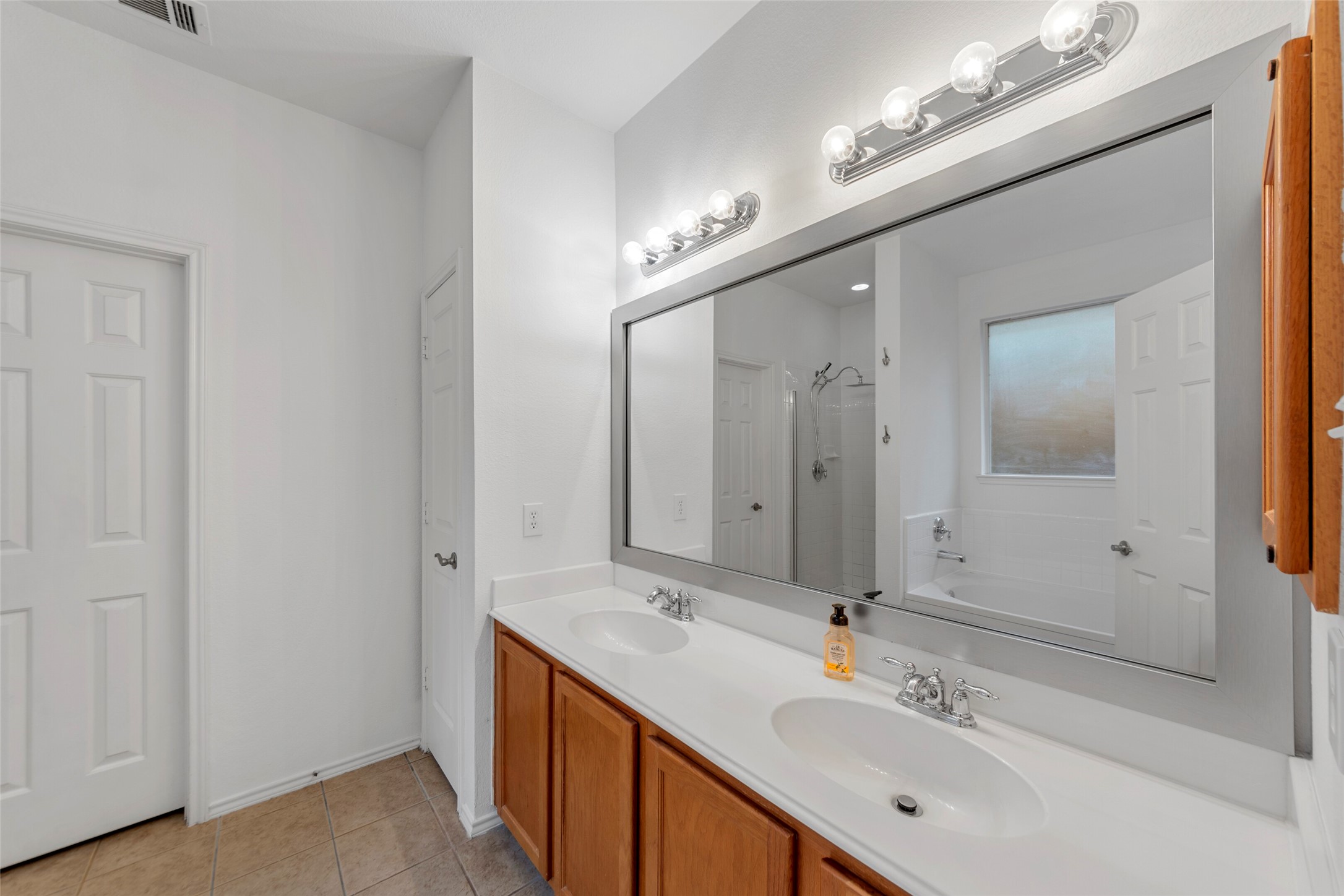 1210 Iron Horse Street