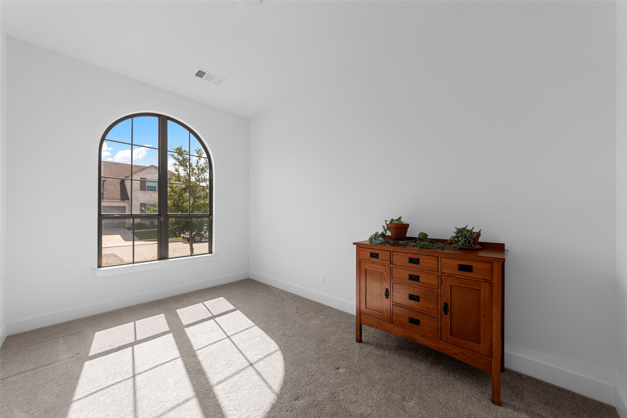 2025 St Andrews Drive