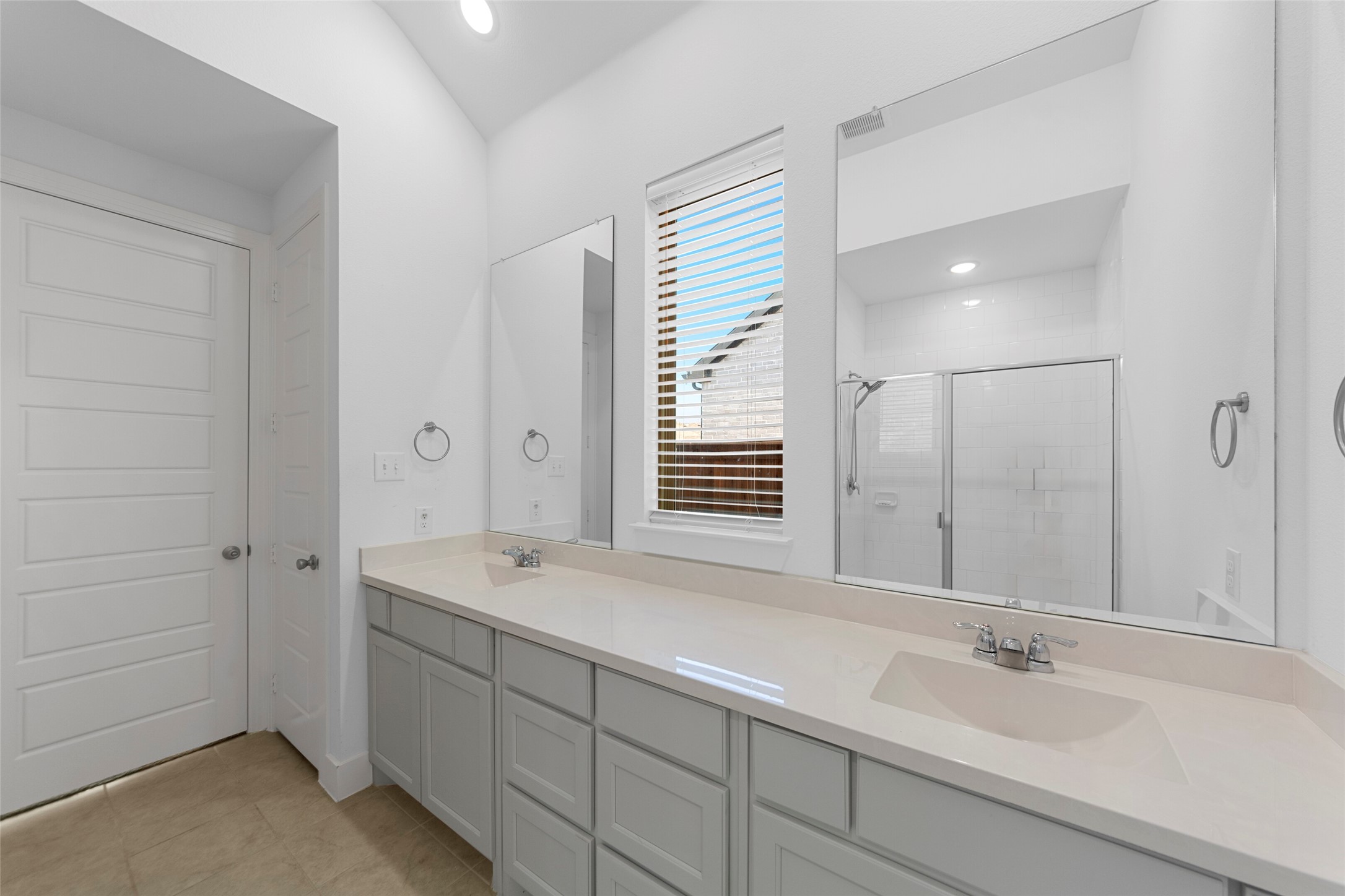 2025 St Andrews Drive