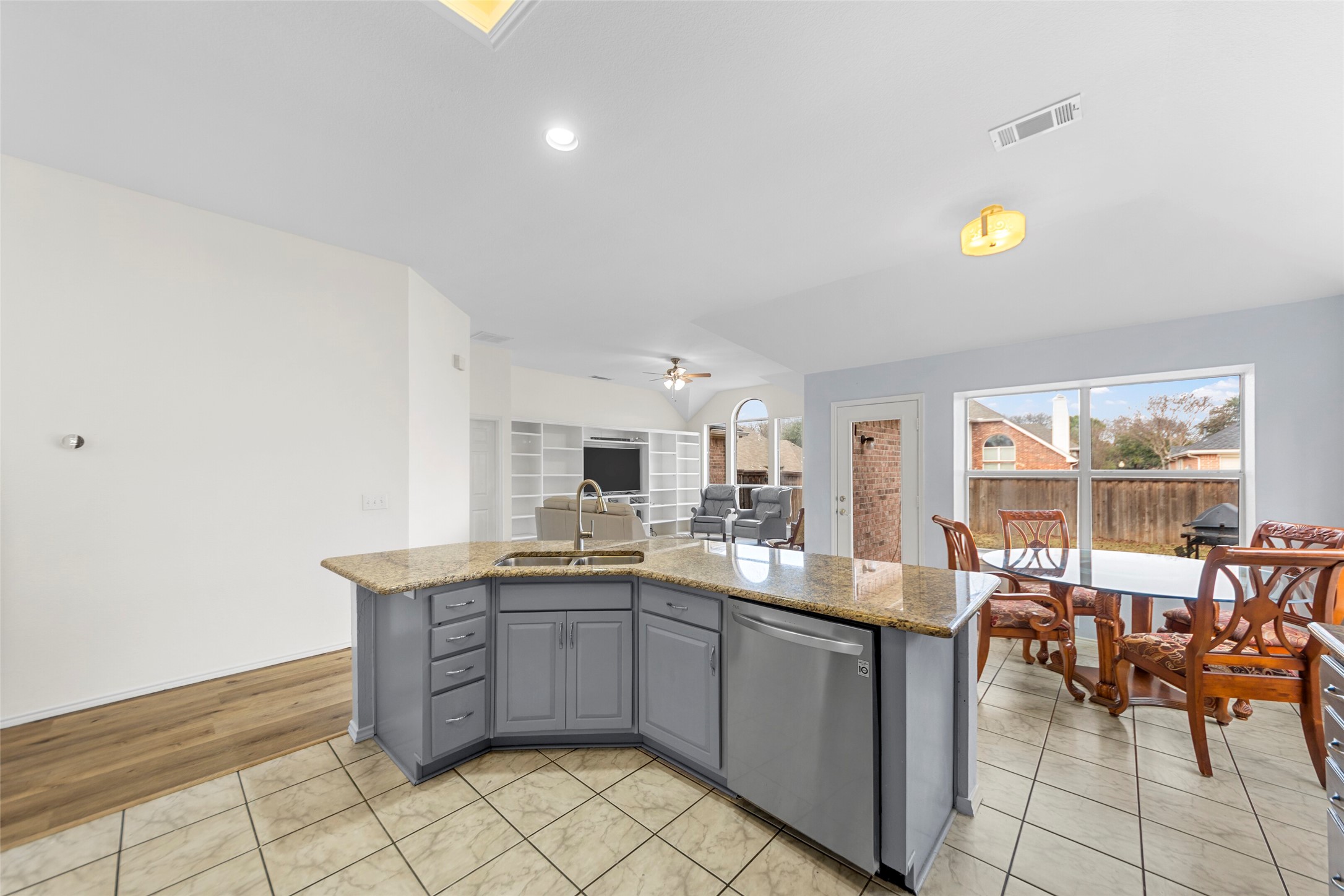 3309 Heatherbrook Drive