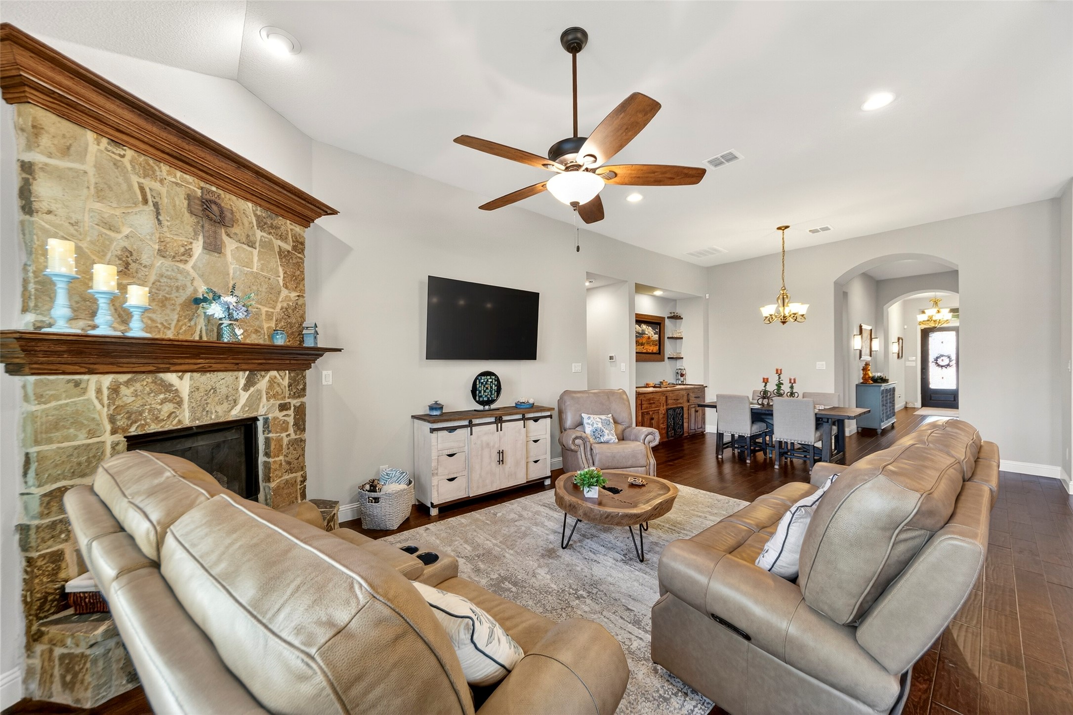 316 Village Creek Drive