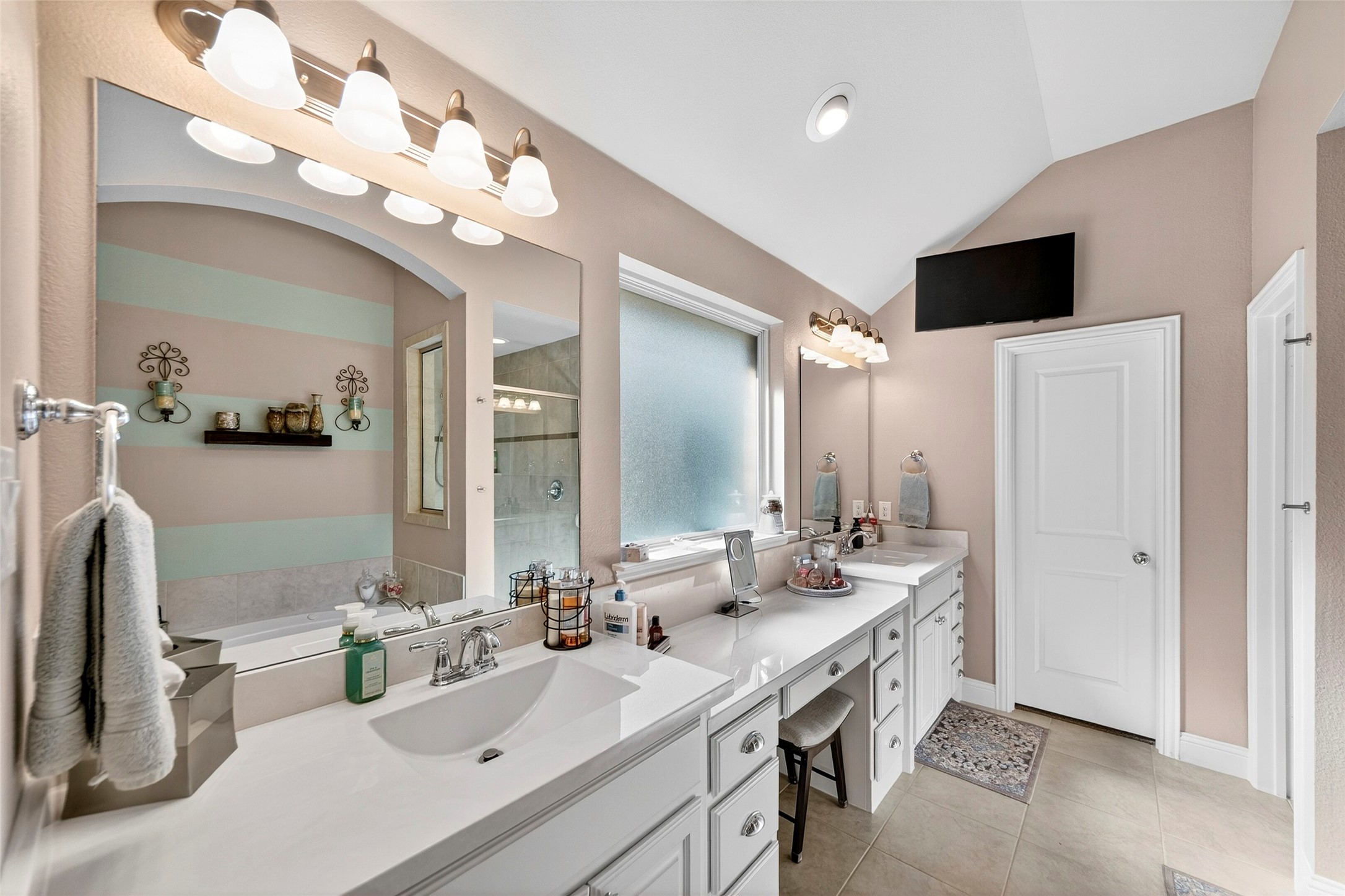 316 Village Creek Drive