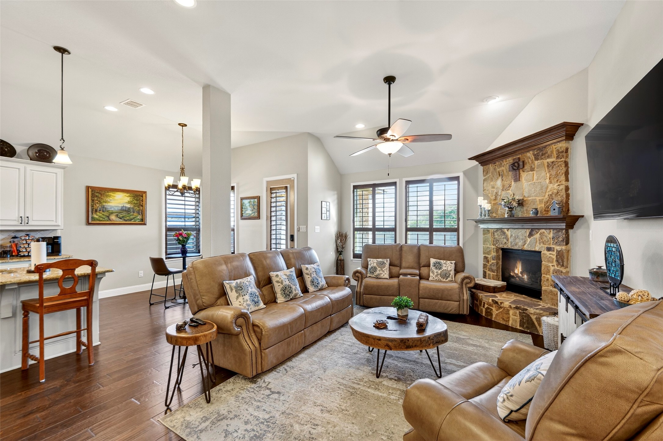 316 Village Creek Drive