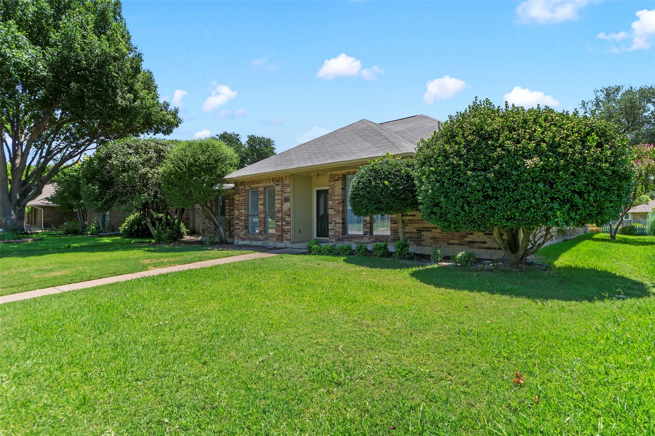 1924 Vera Cruz Drive