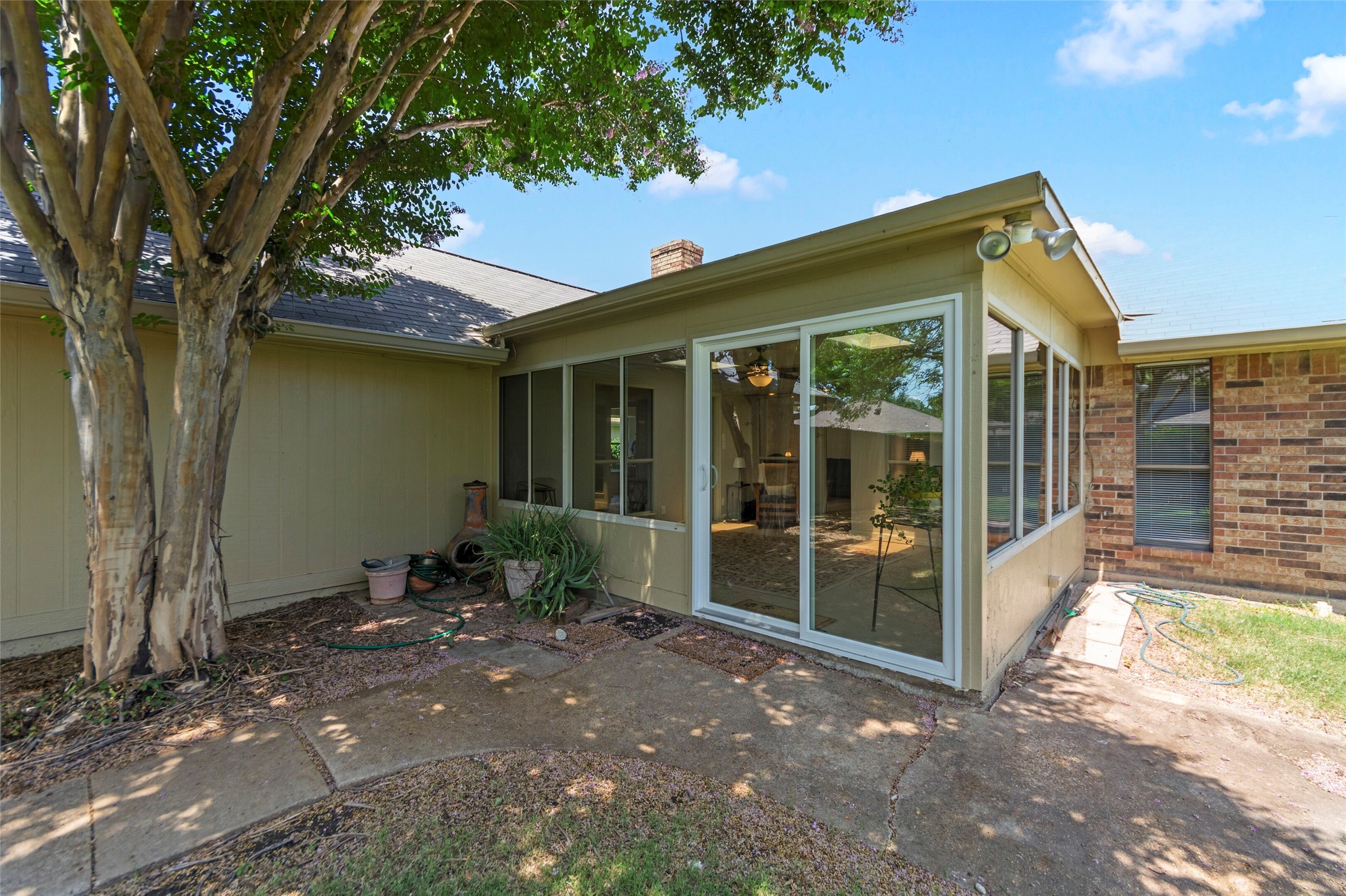 1924 Vera Cruz Drive