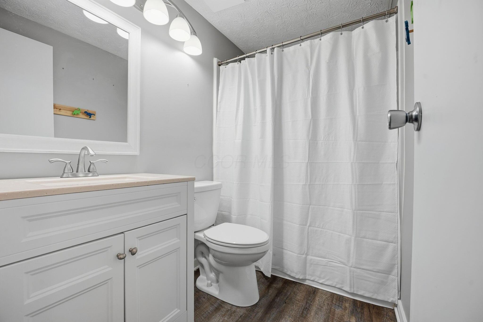 3802 Ravens Glen Drive