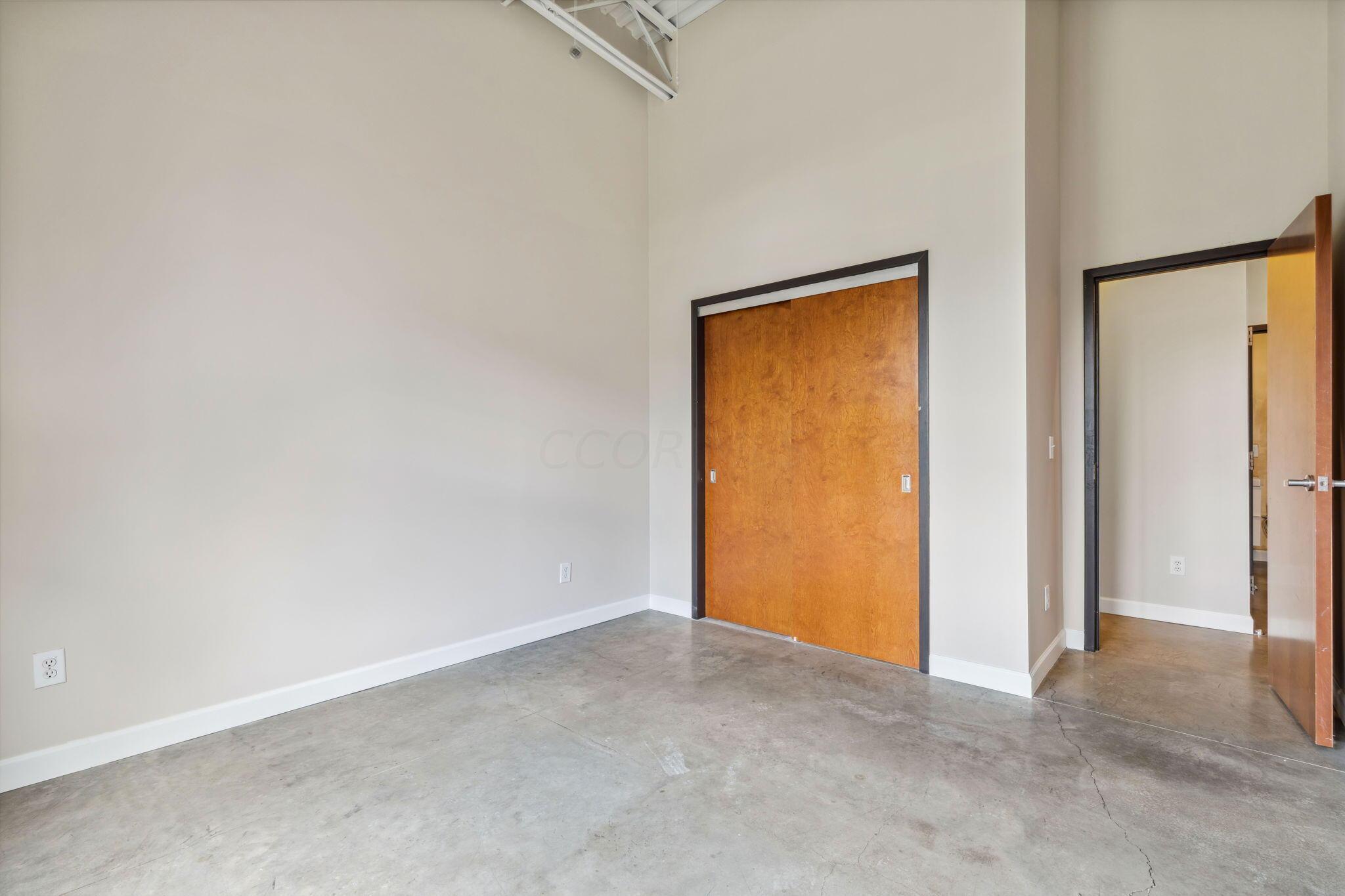 769 N High Street, R301