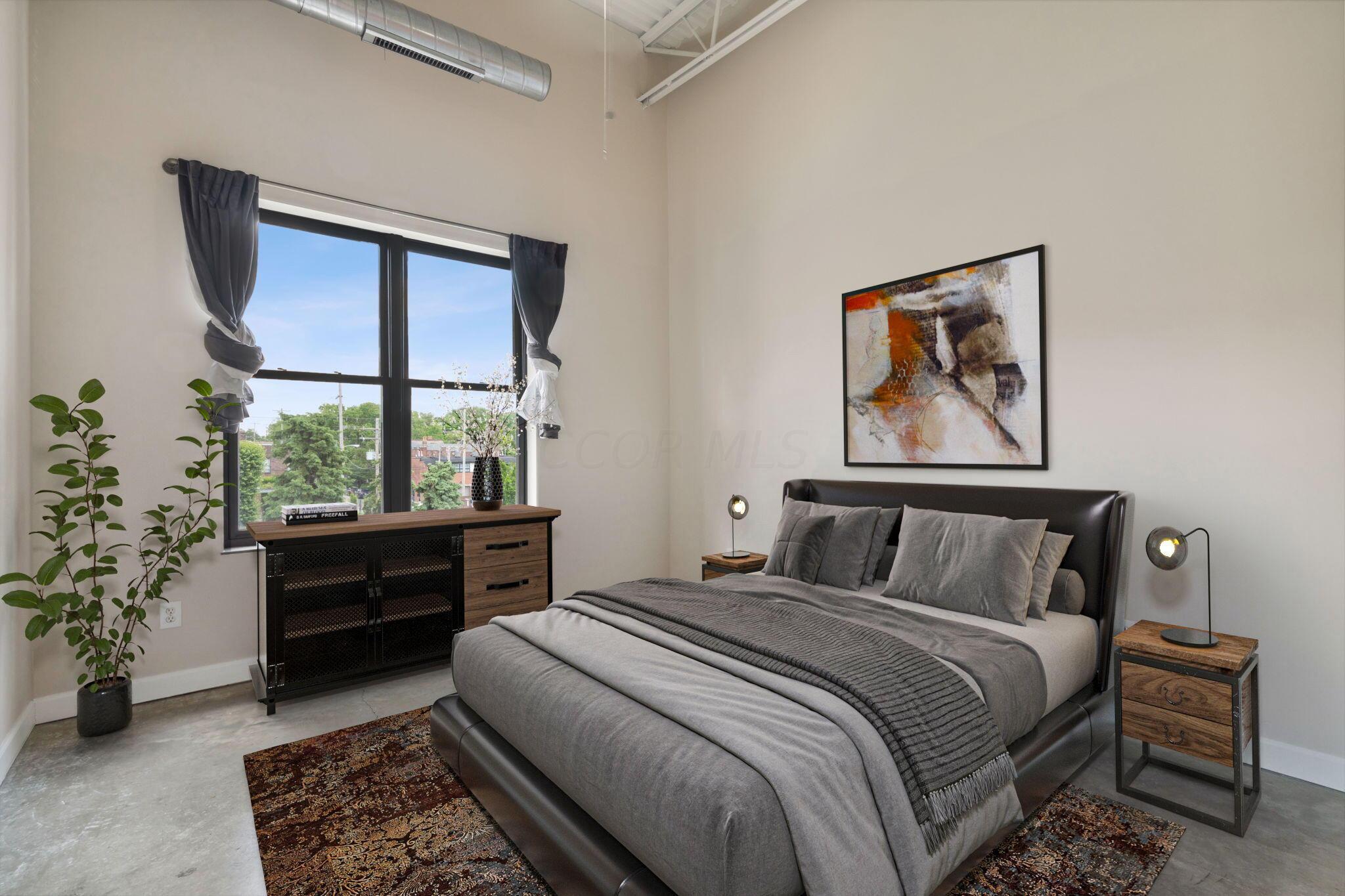 769 N High Street, R301