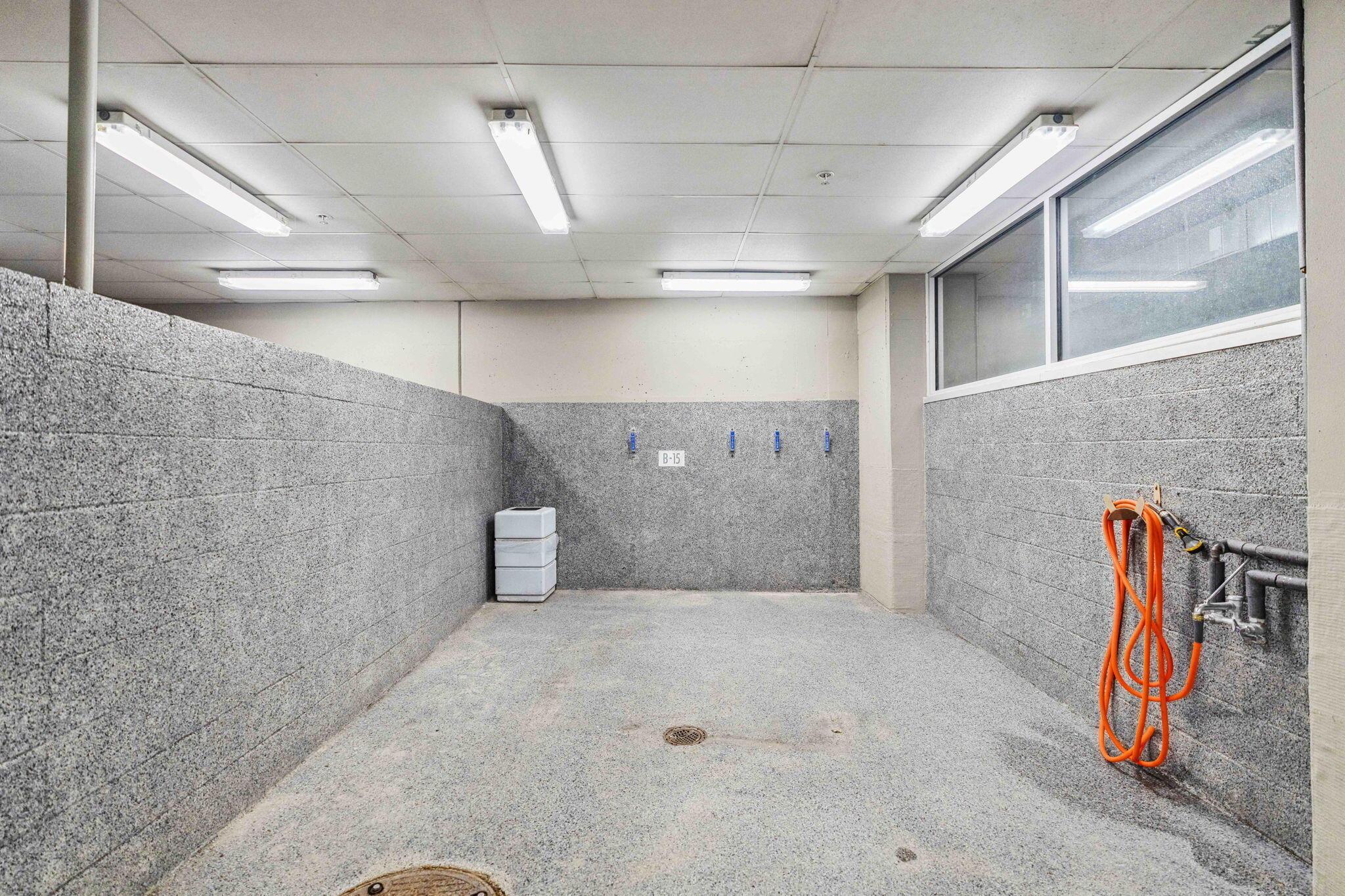 1 Miranova Place, 1840