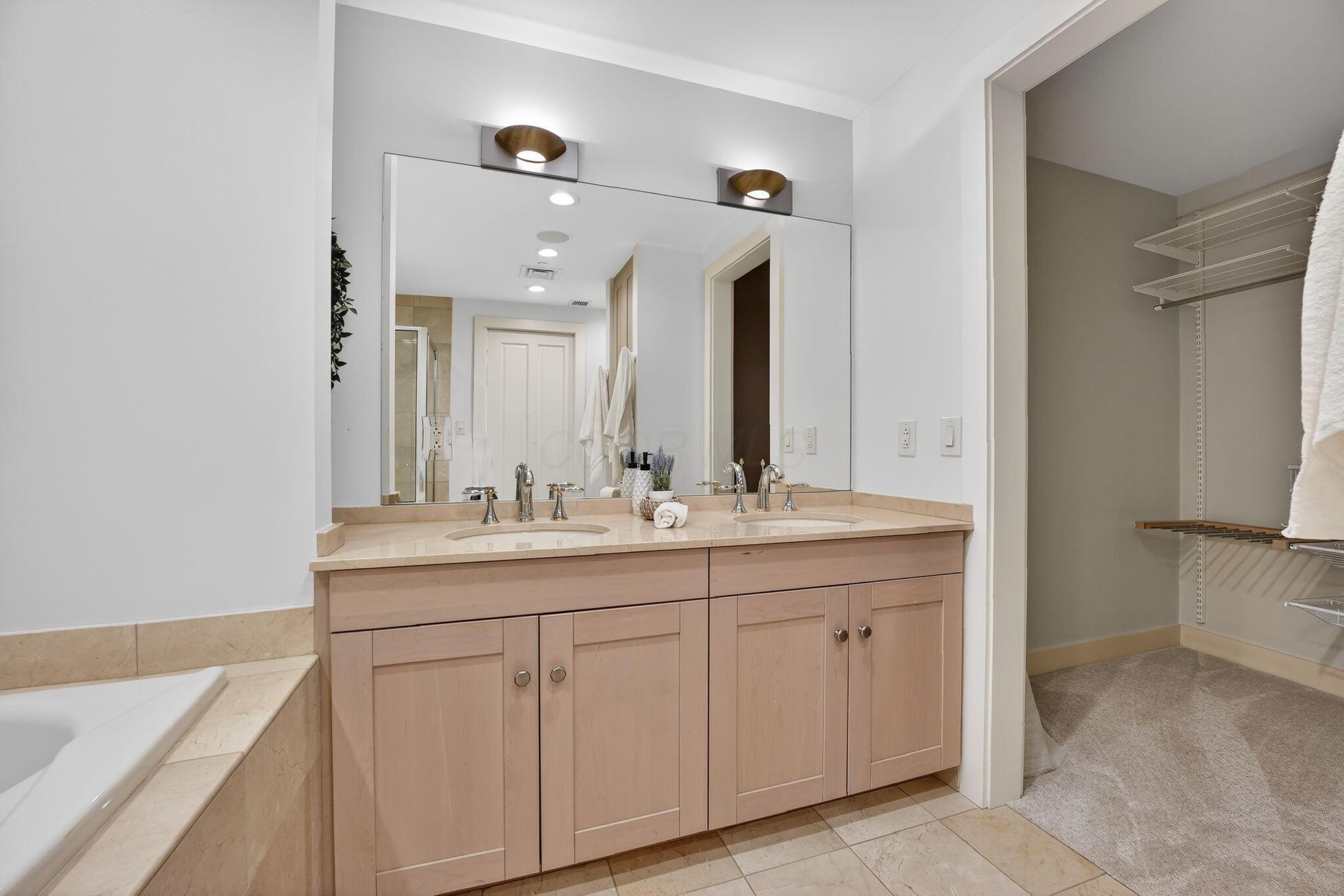 1 Miranova Place, 1840