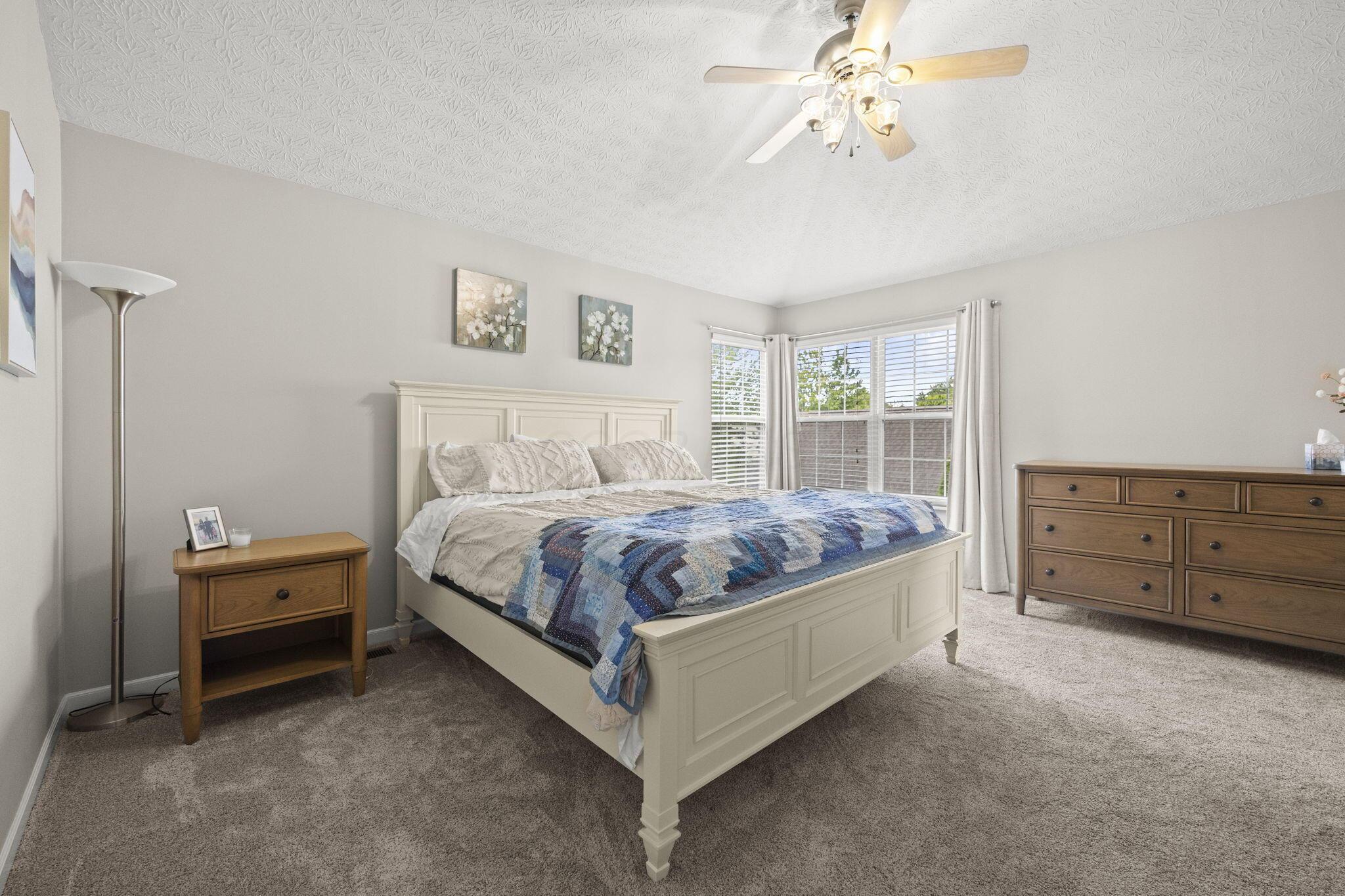 859 Dunvegan Court