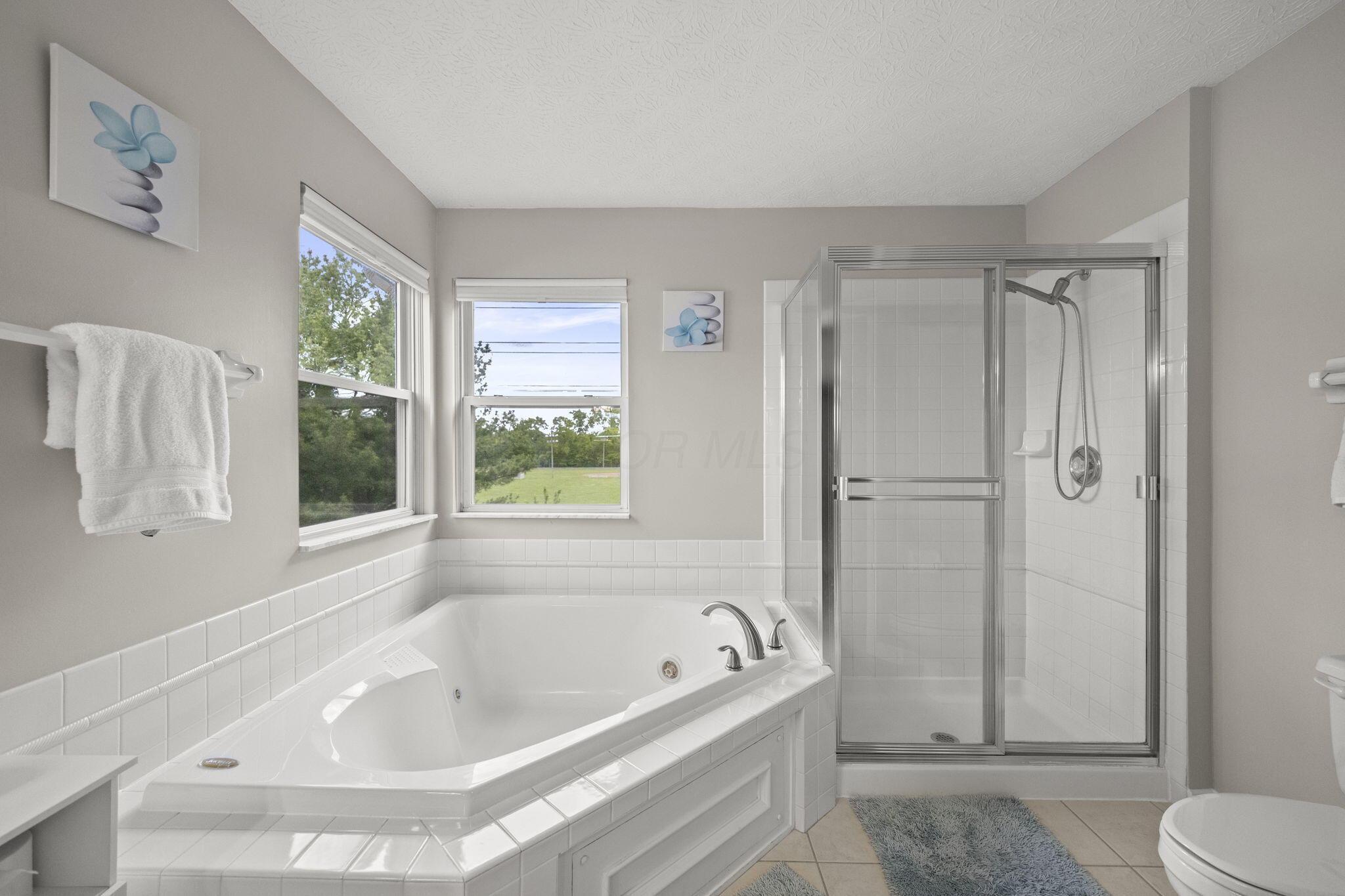 859 Dunvegan Court