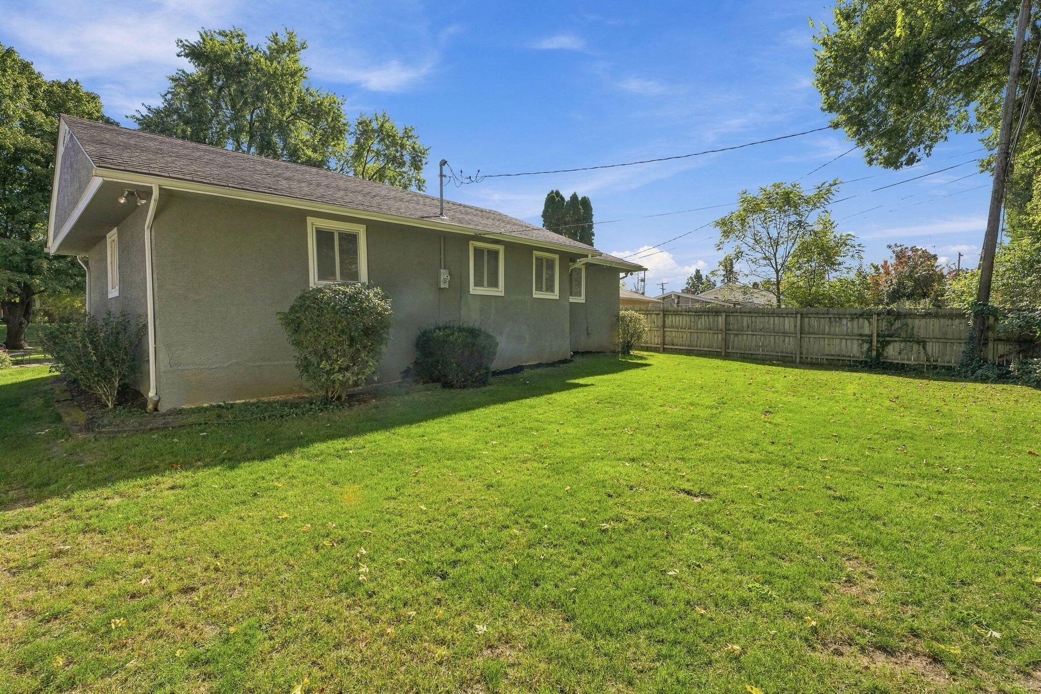645 S Kellner Road