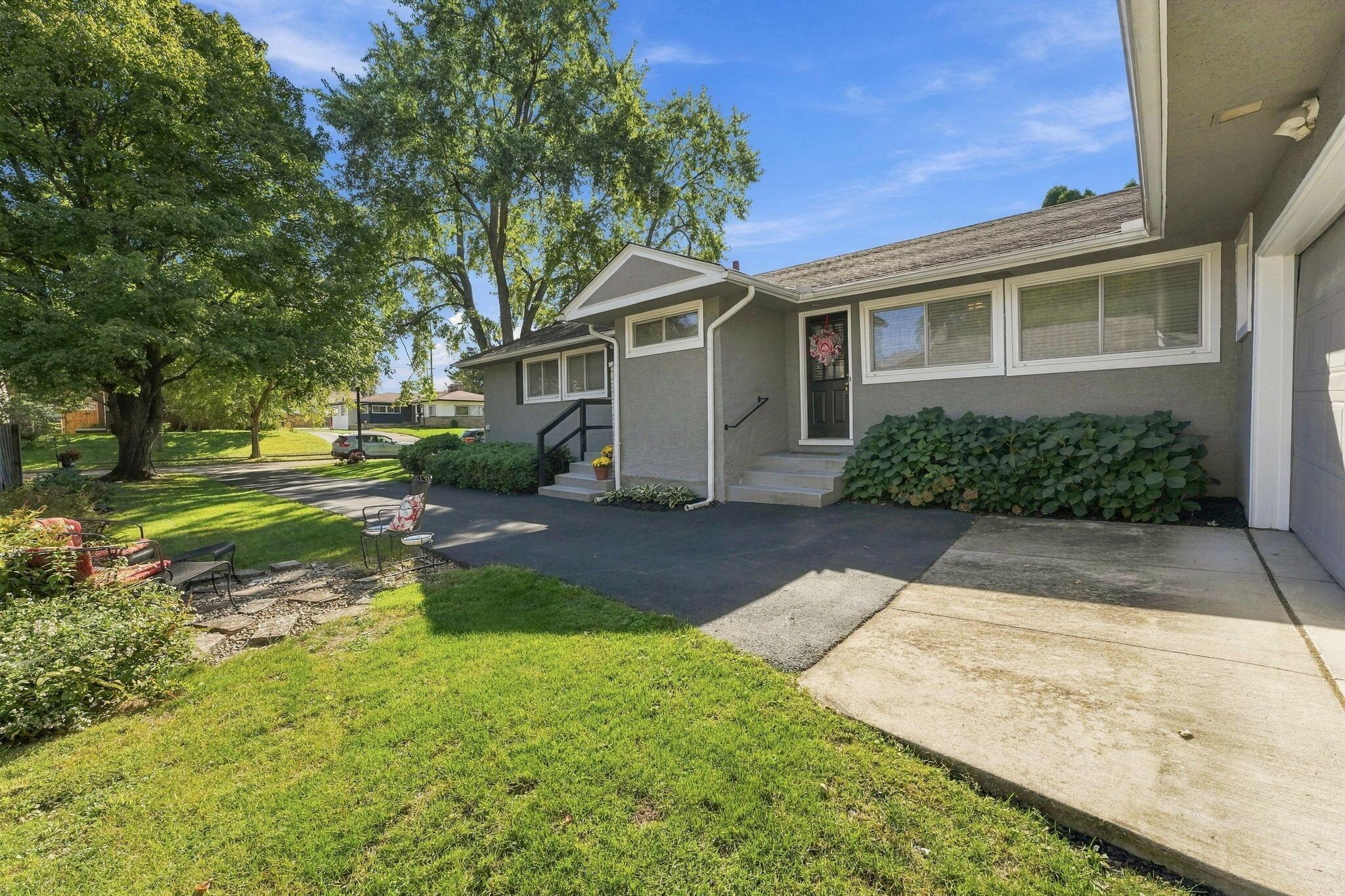 645 S Kellner Road