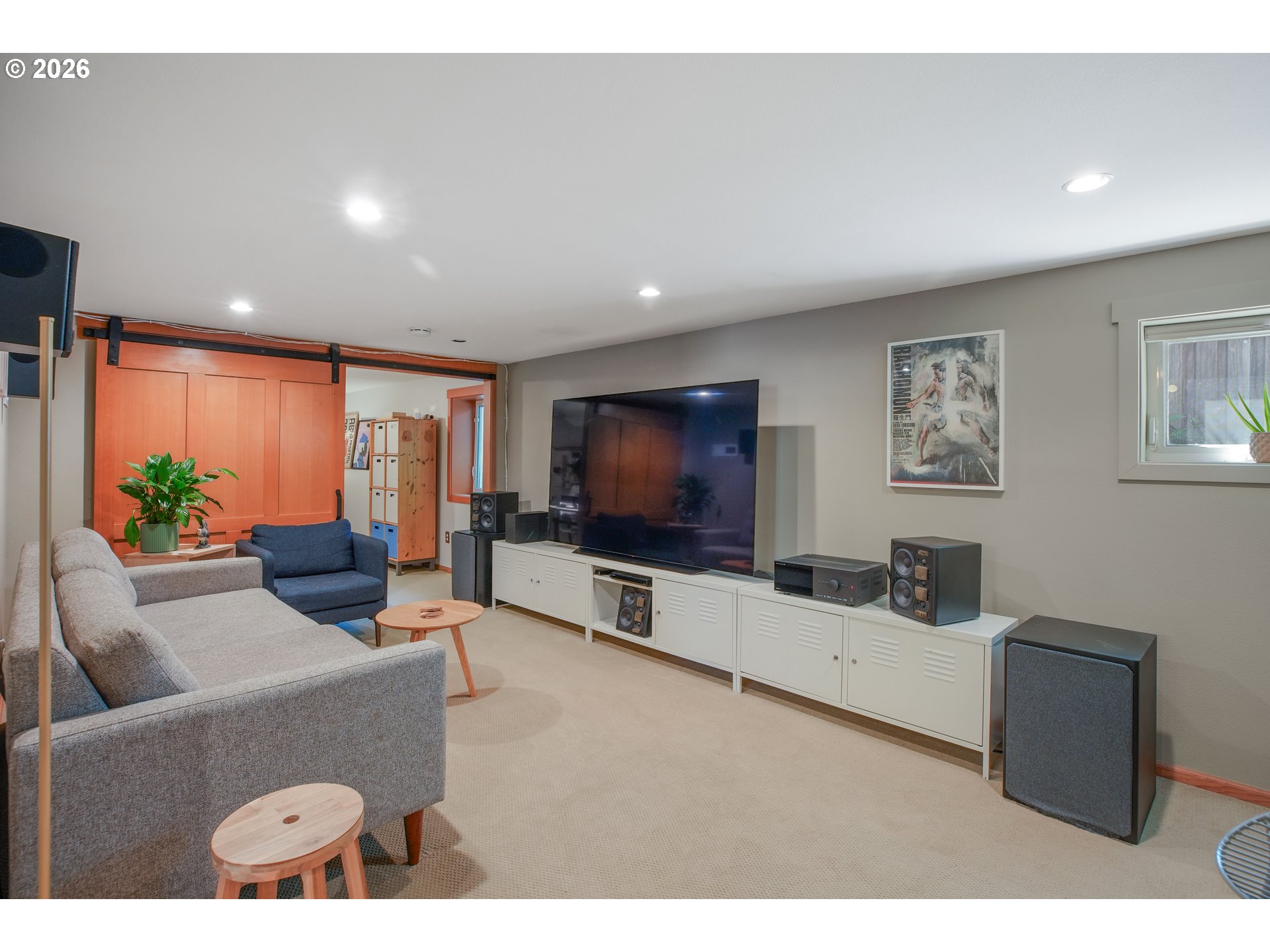1541 NE 49TH AVE