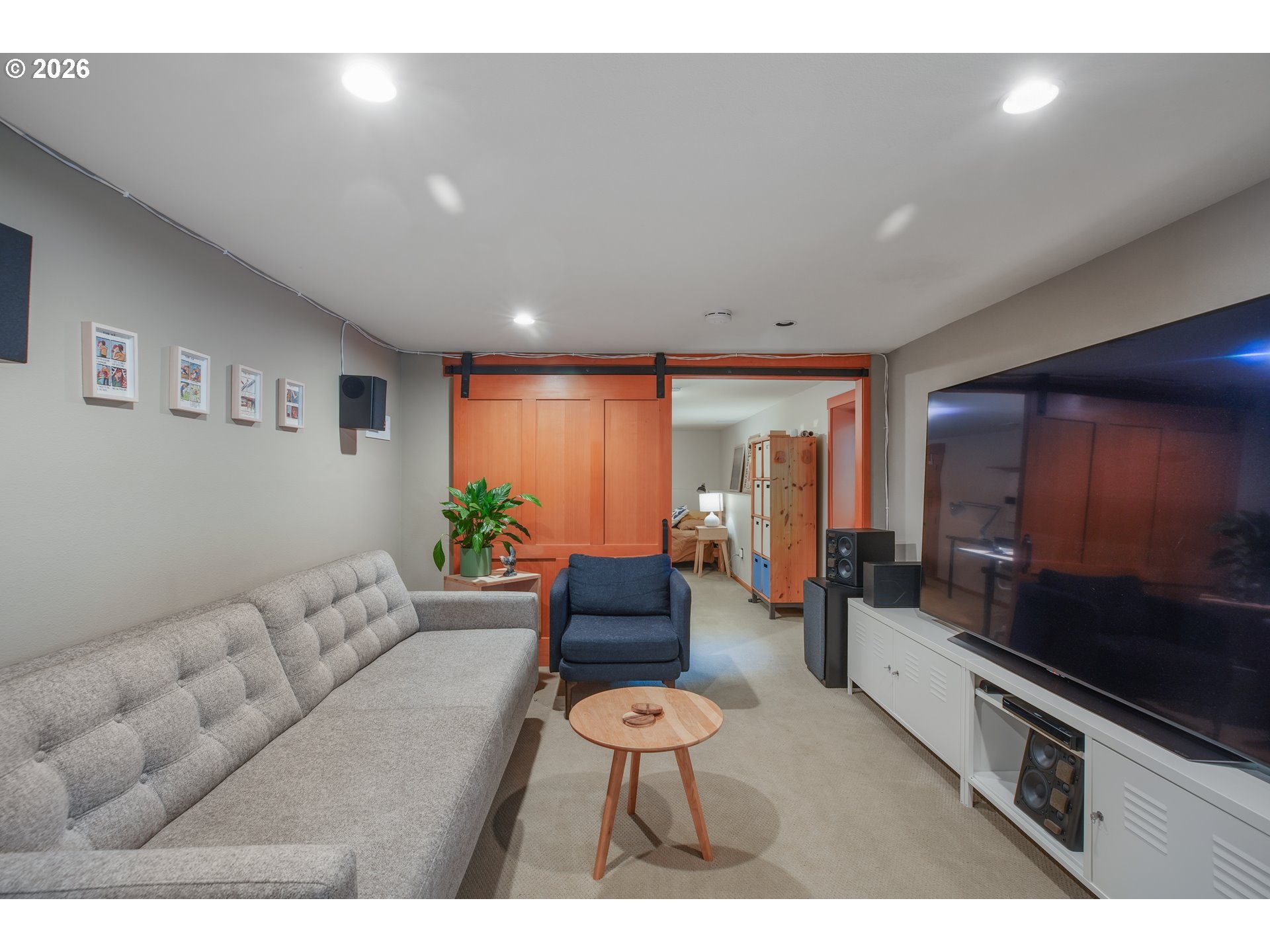 1541 NE 49TH AVE