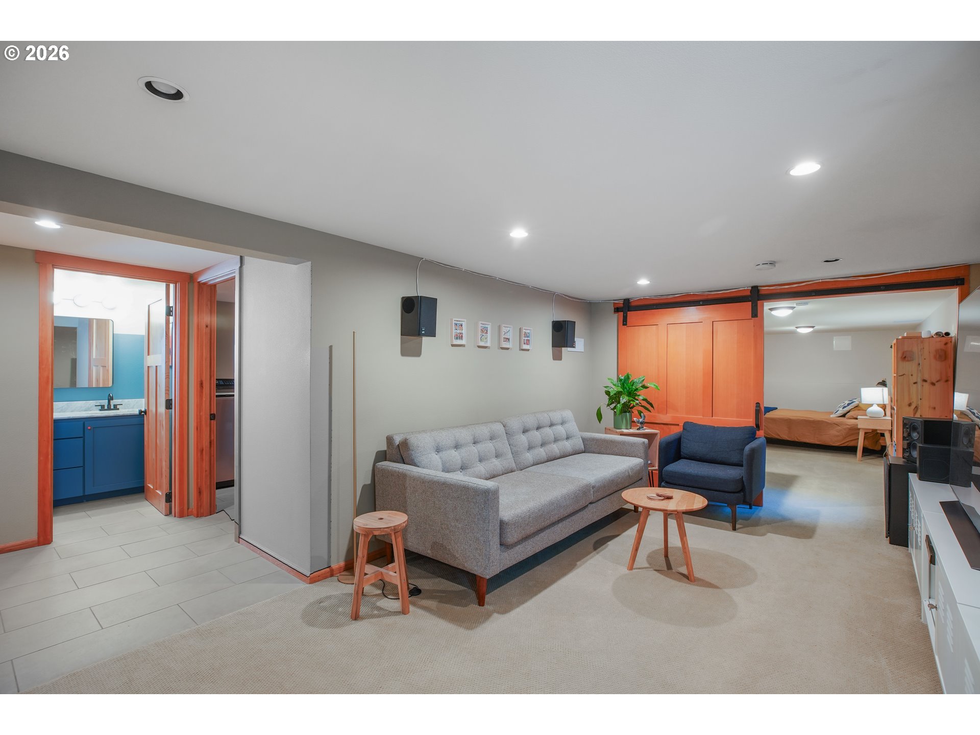 1541 NE 49TH AVE