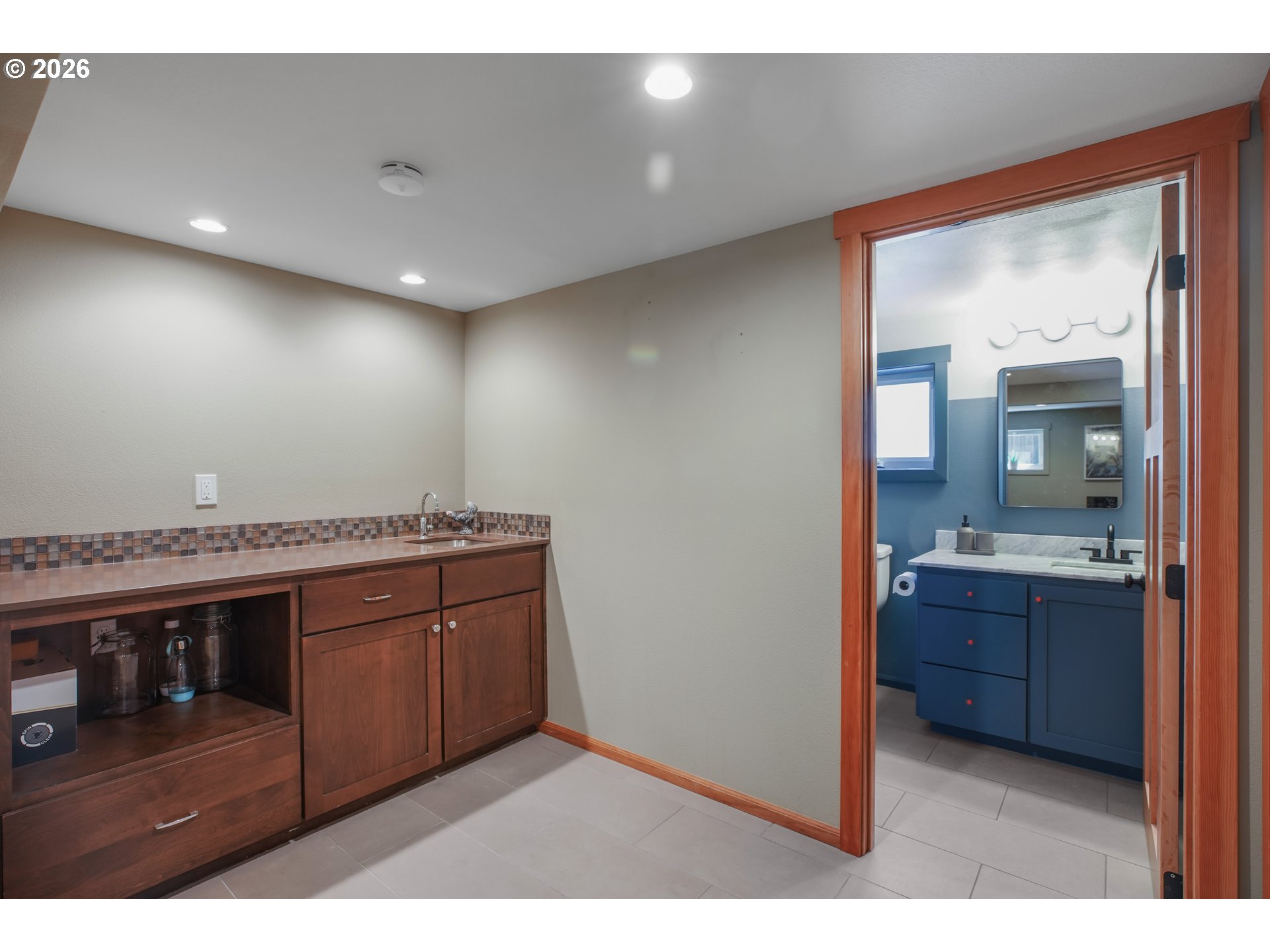 1541 NE 49TH AVE