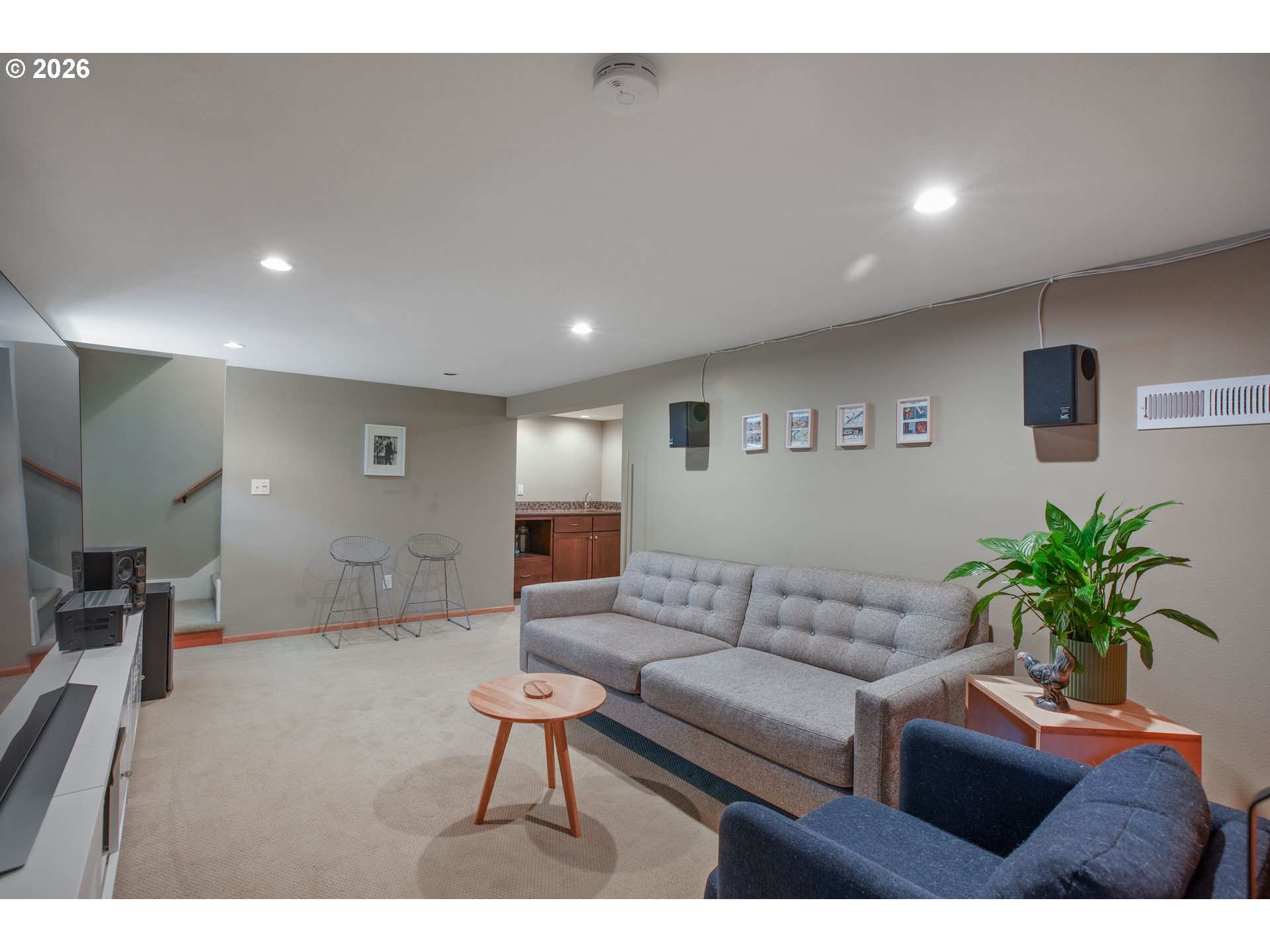 1541 NE 49TH AVE