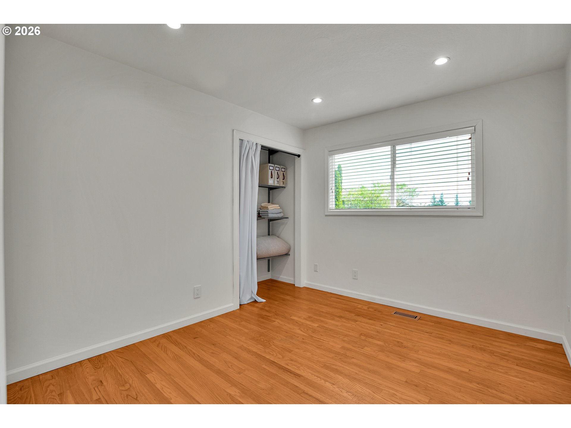 785 Marylhurst DR