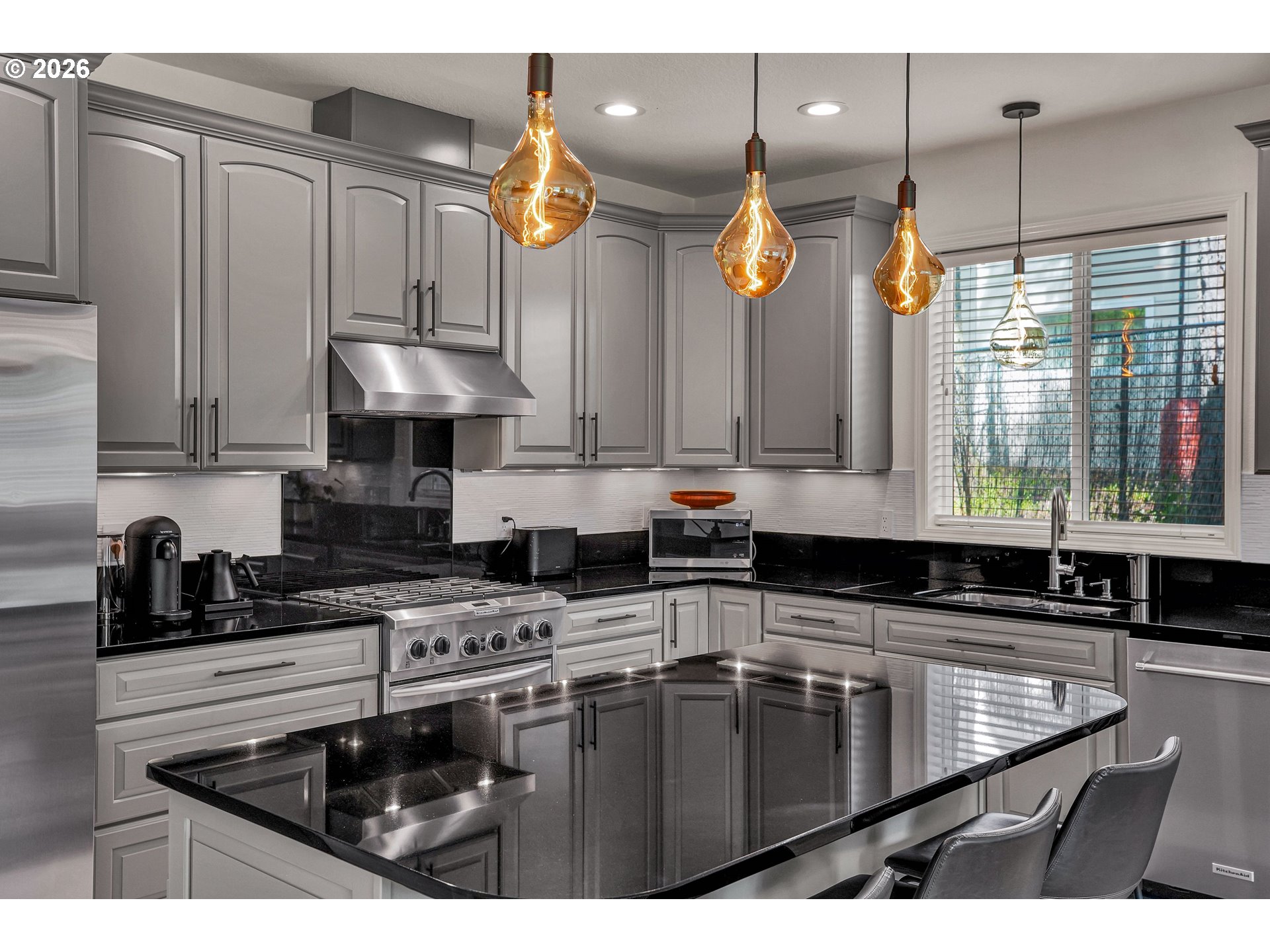 785 Marylhurst DR