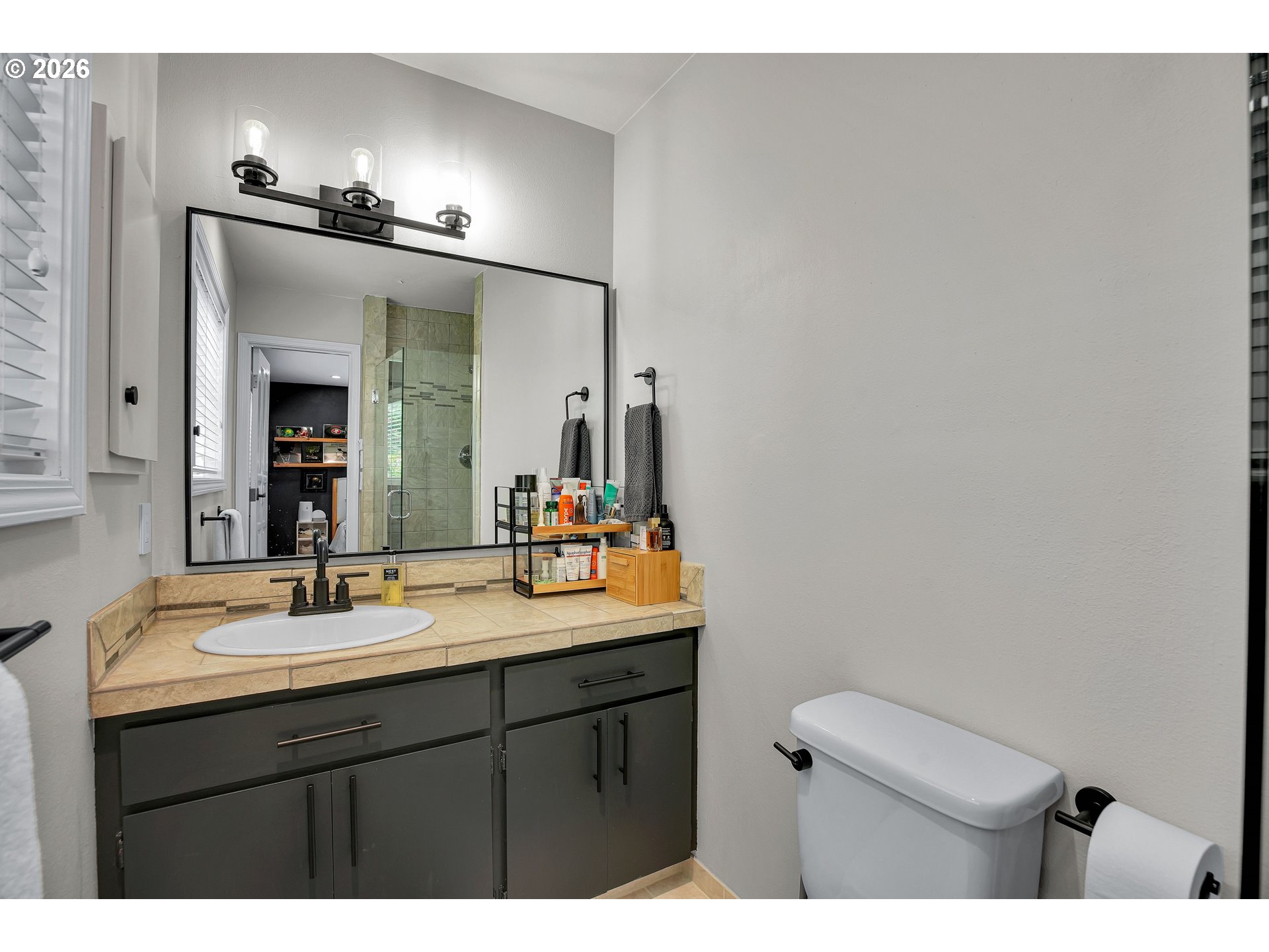 785 Marylhurst DR