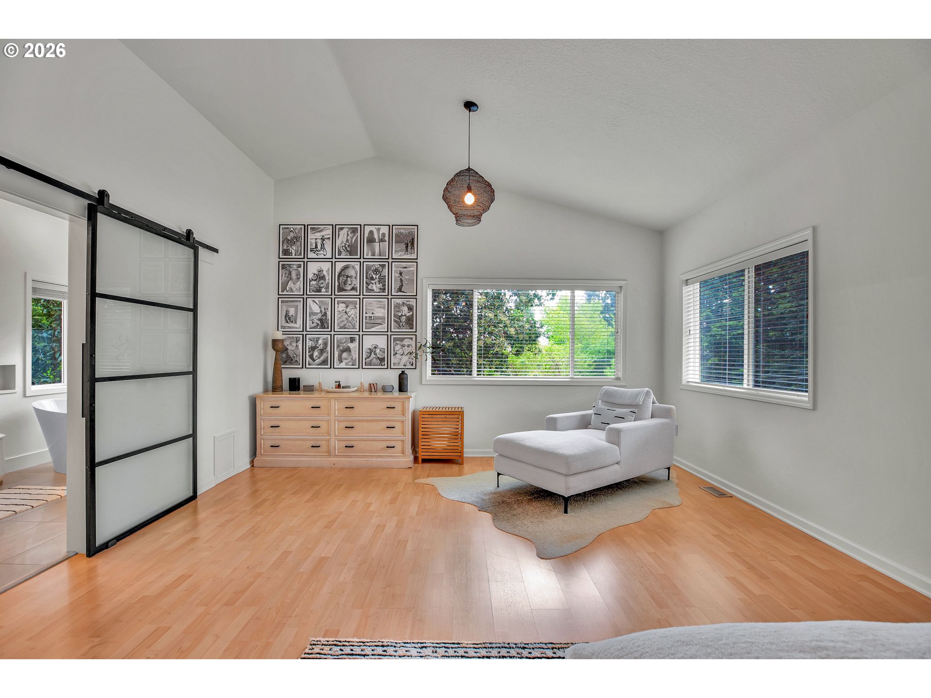 785 Marylhurst DR