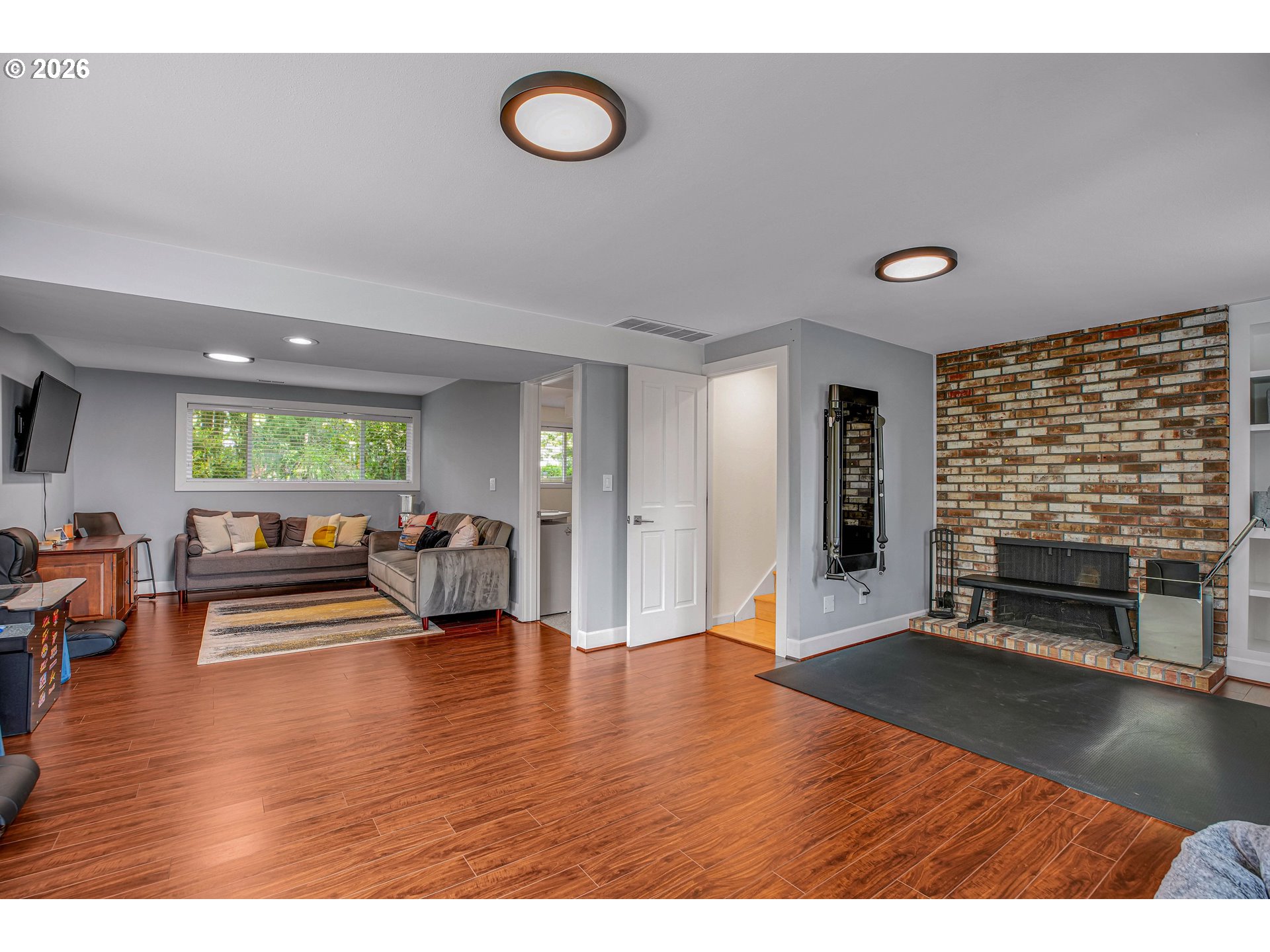 785 Marylhurst DR