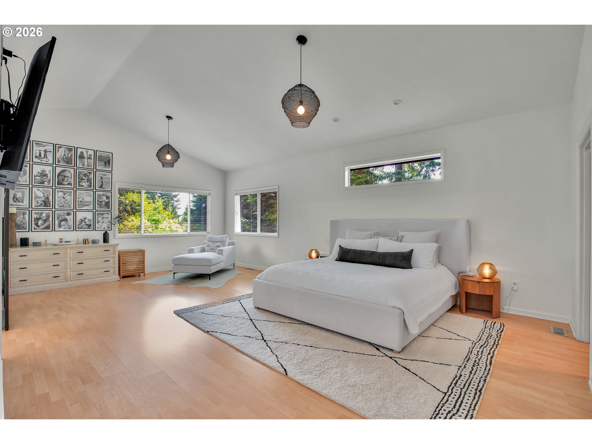 785 Marylhurst DR
