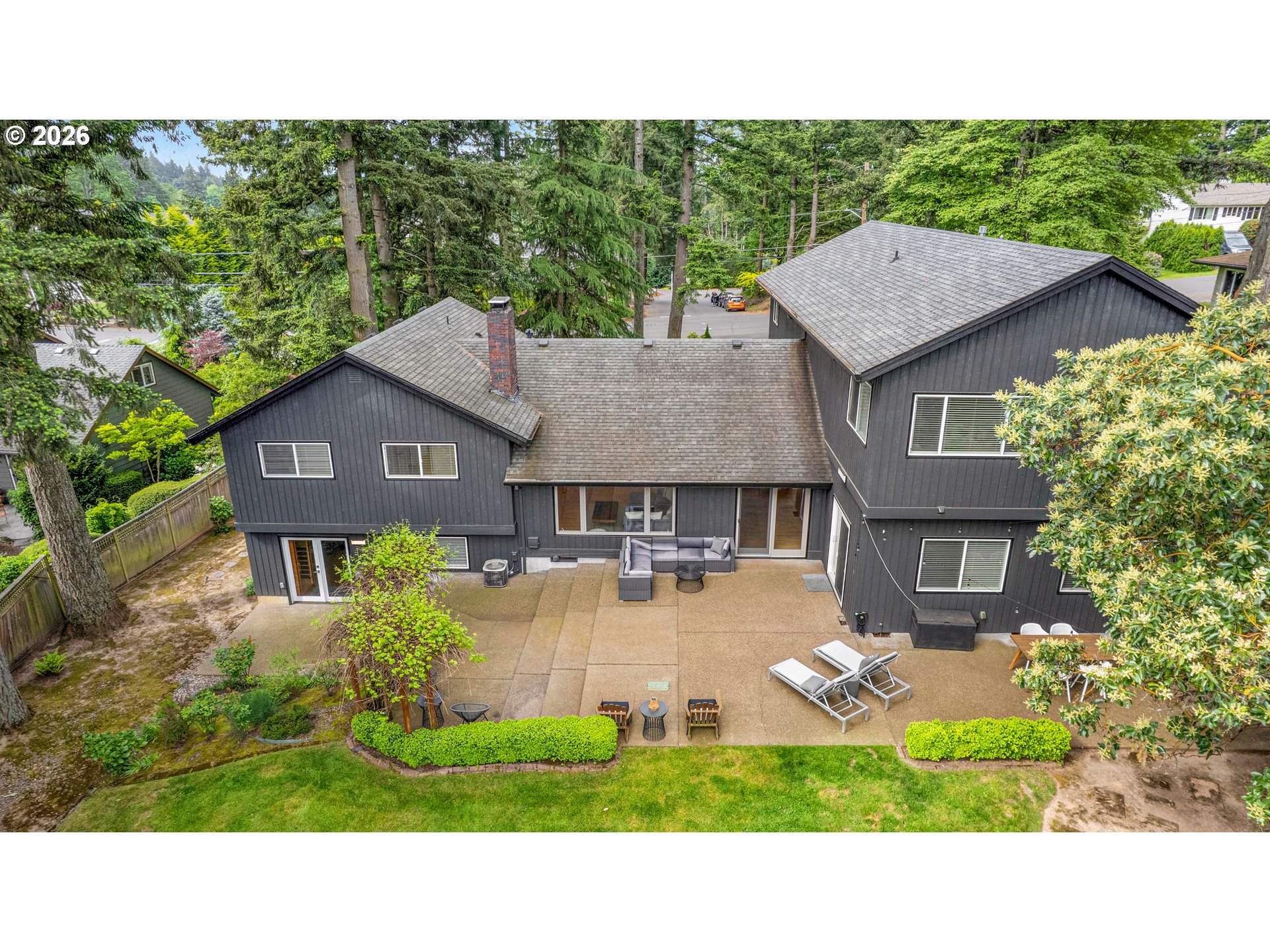 785 Marylhurst DR