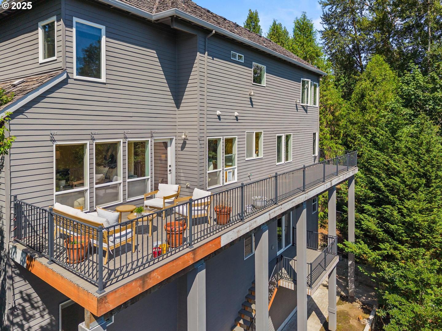 2118 NW MILL POND RD