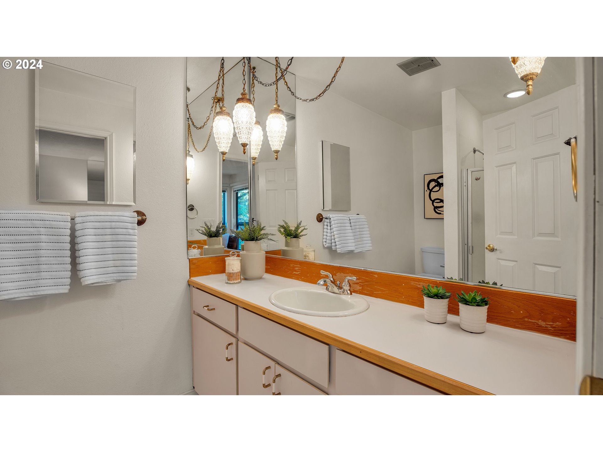 1 BERNINI CT