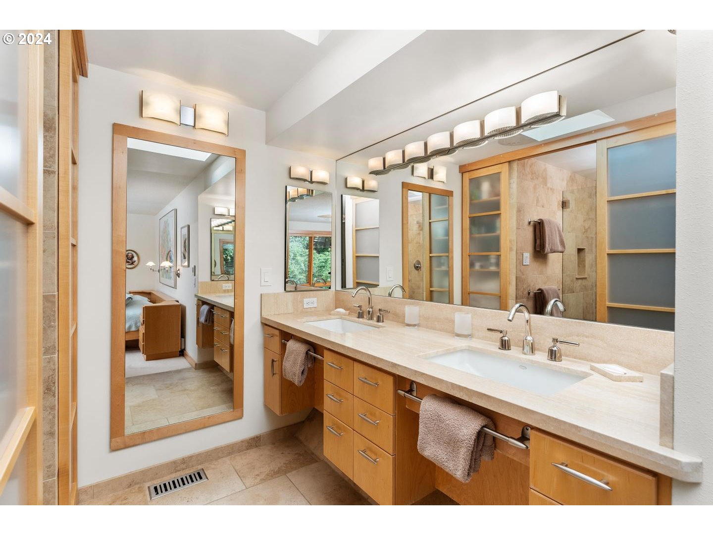 6850 SW GABLE PKWY
