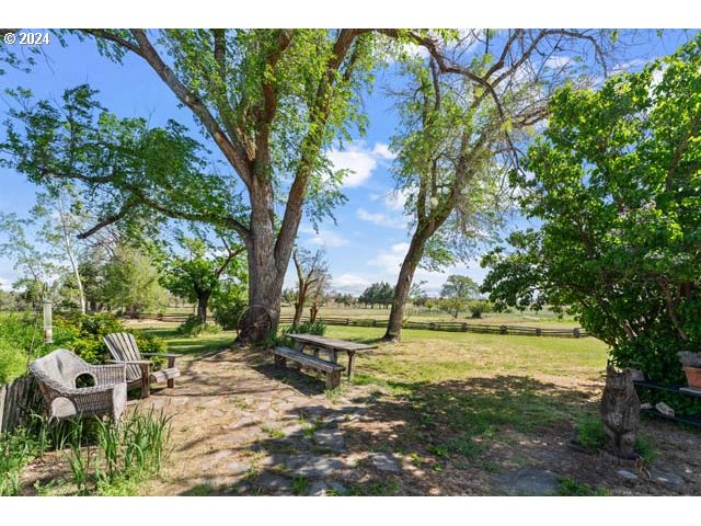 79702 HIGHWAY 216