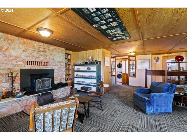 79702 HIGHWAY 216