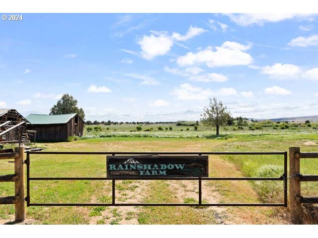 79702 HIGHWAY 216
