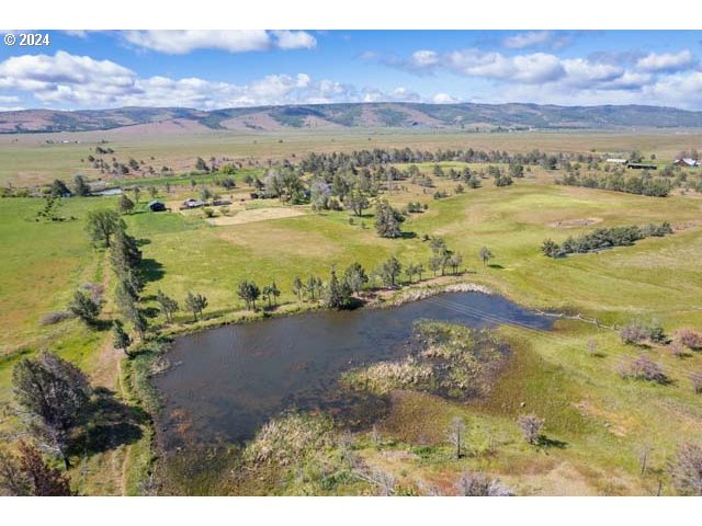 79702 HIGHWAY 216