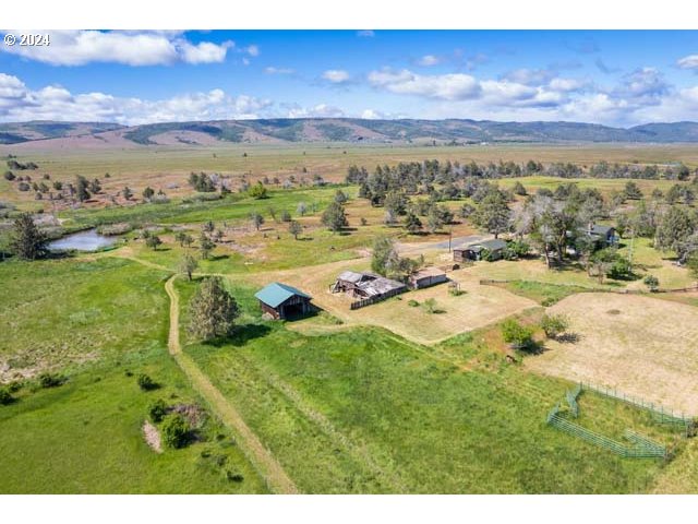 79702 HIGHWAY 216
