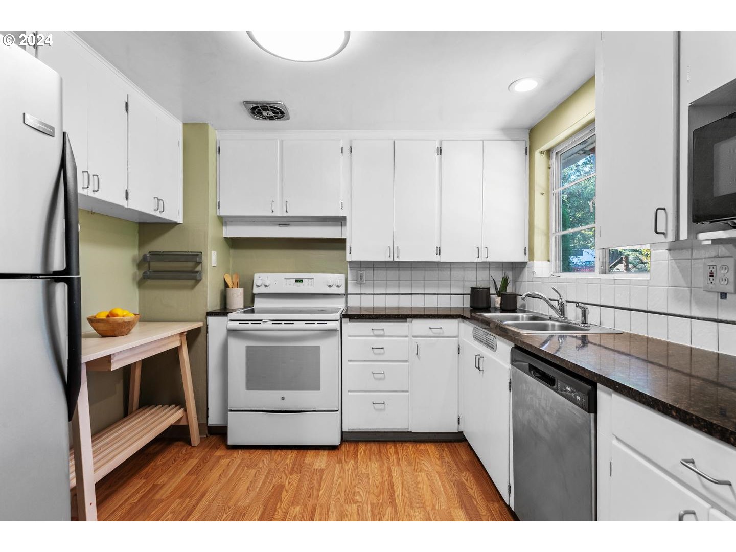 235 NE 103RD AVE