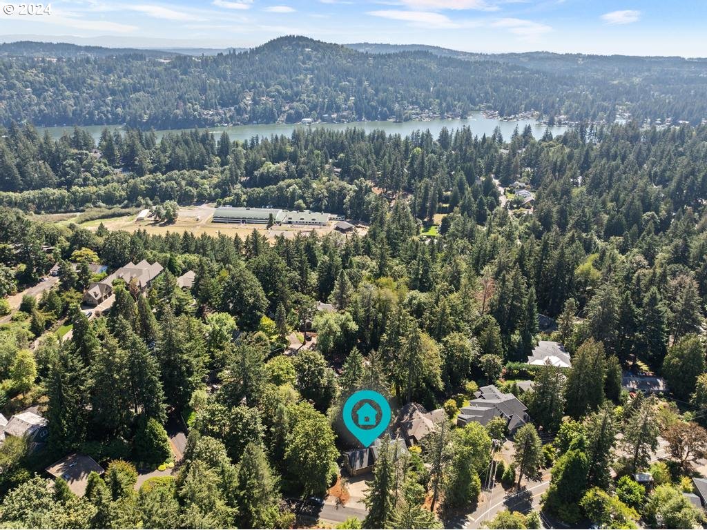 2990 GLEN EAGLES RD