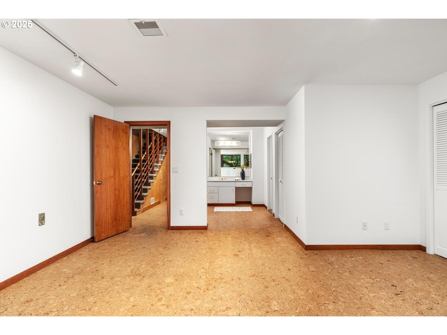 900 SW 83RD AVE