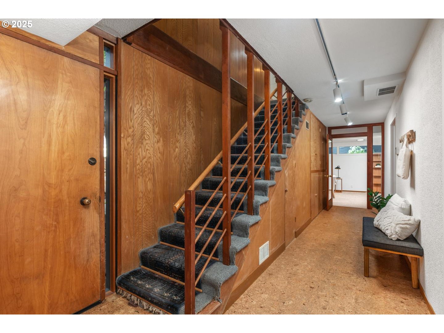 900 SW 83RD AVE