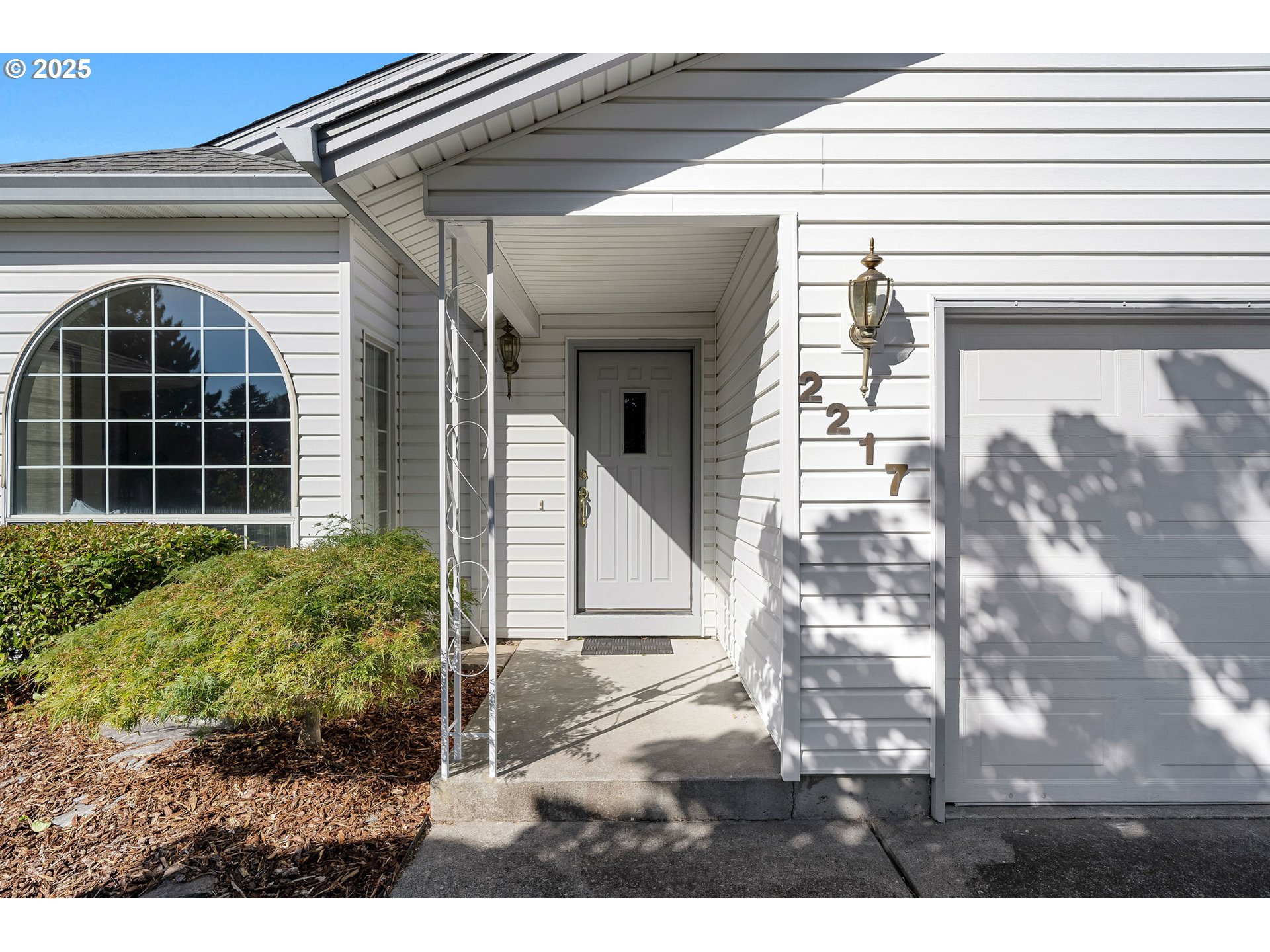2217 NE 157TH AVE