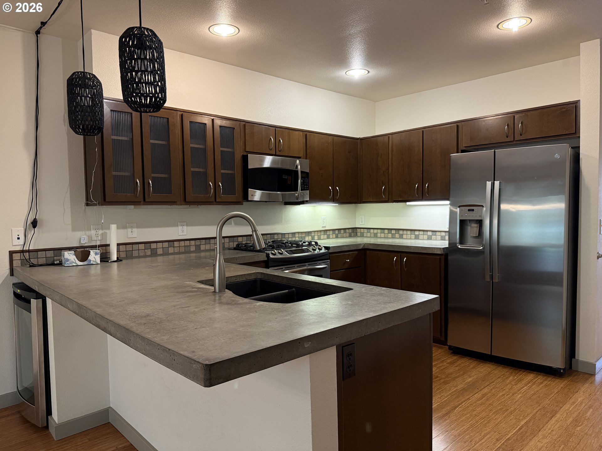 3114 SW DOLPH CT B3