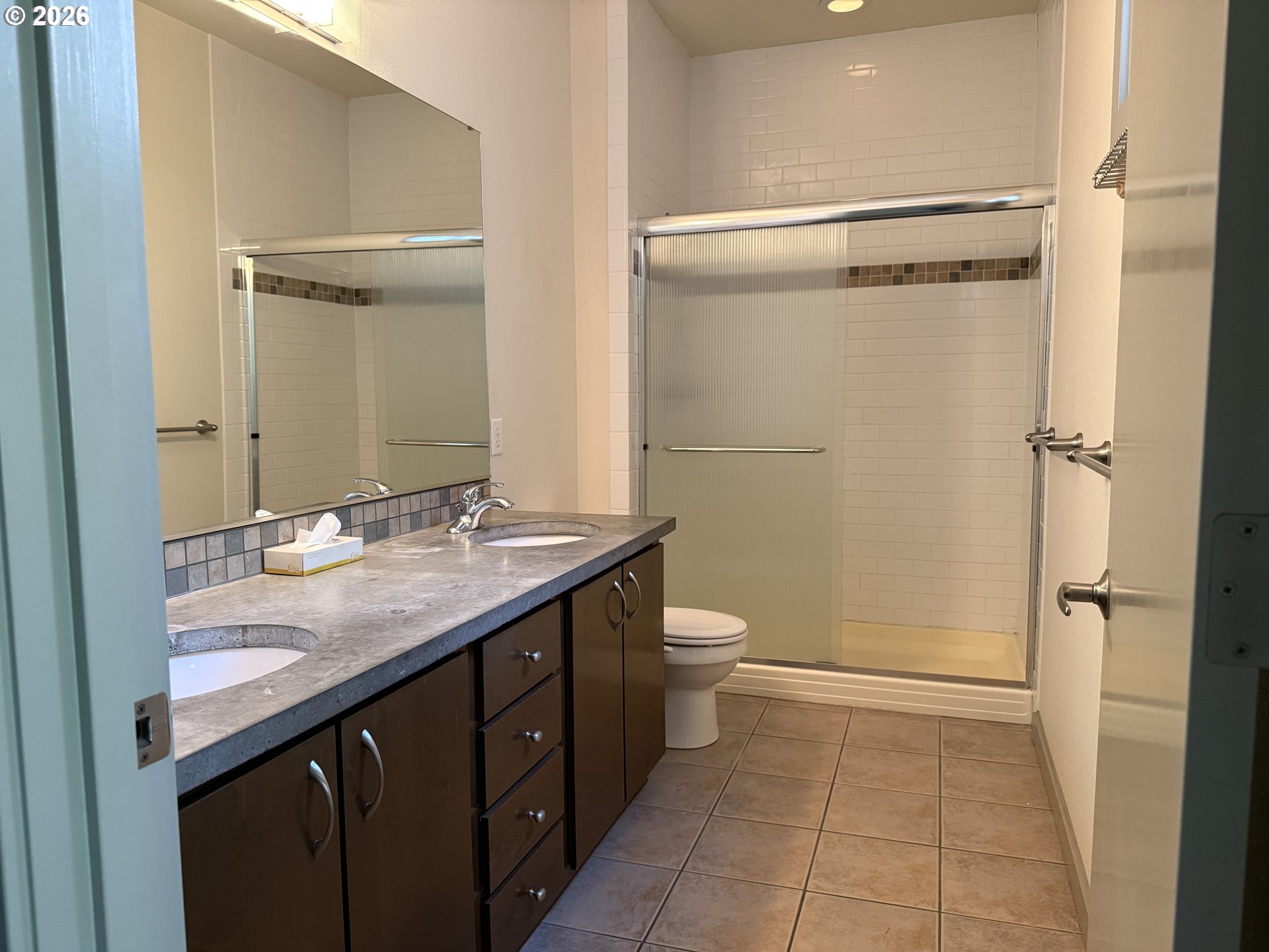 3114 SW DOLPH CT B3