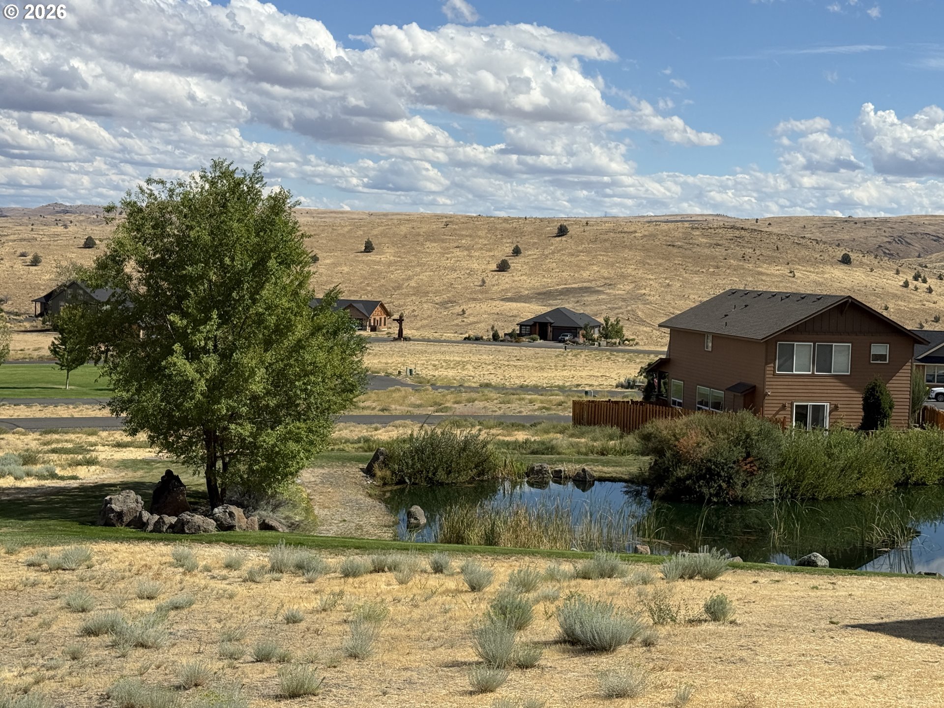 425 LITTLE LAKE RD