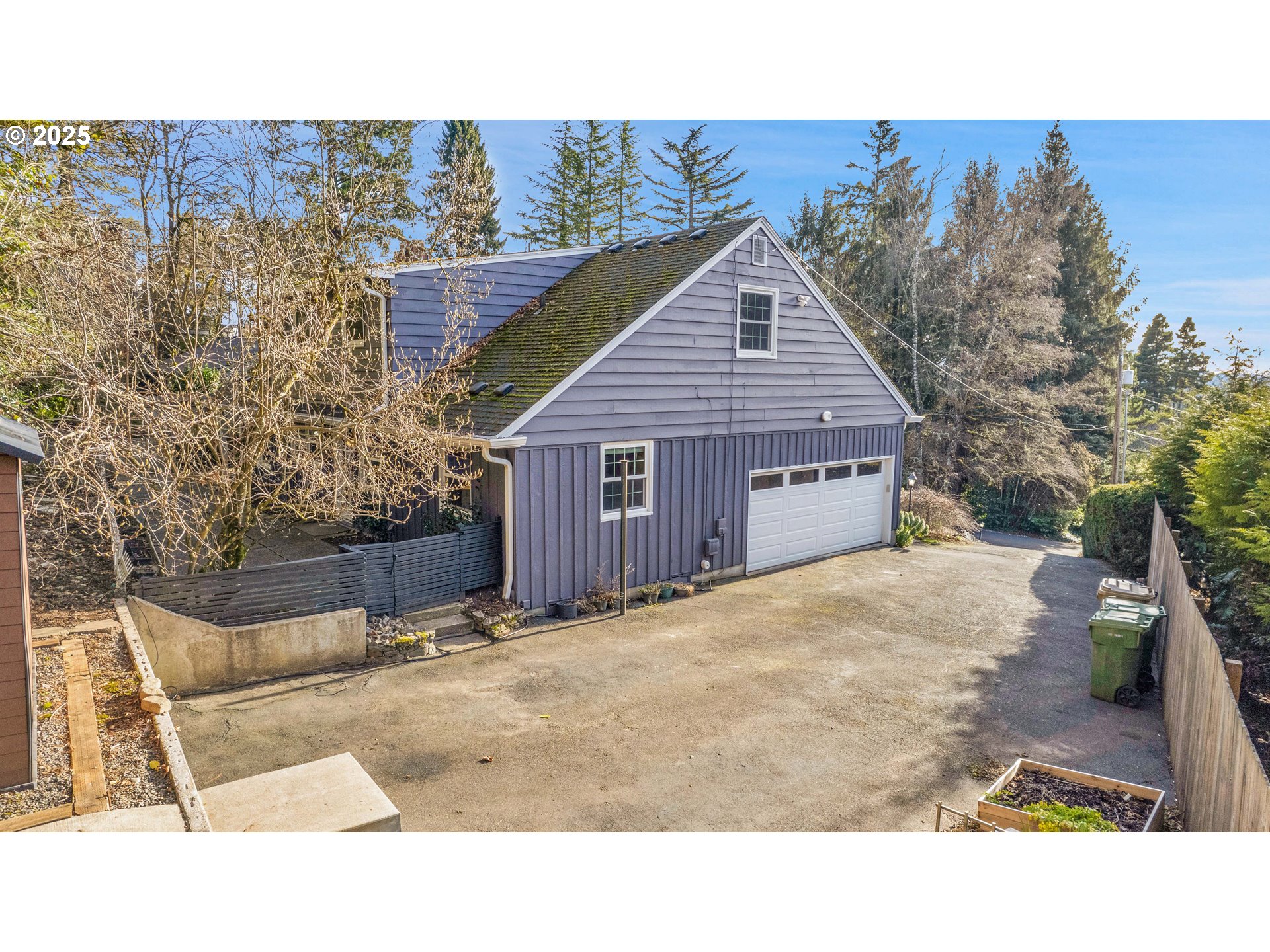 2705 GLEN EAGLES RD